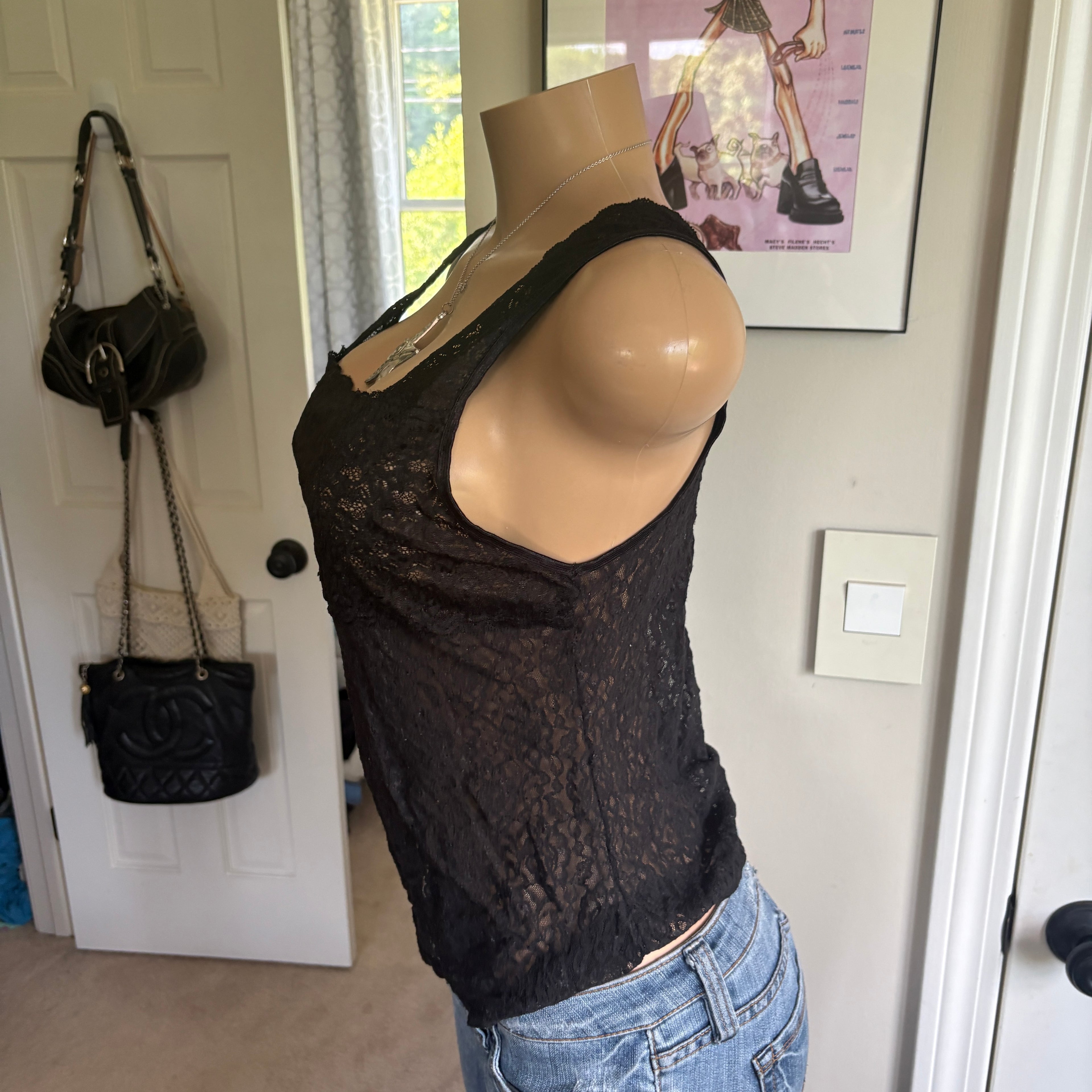 00s black floral lace tank top (size L)