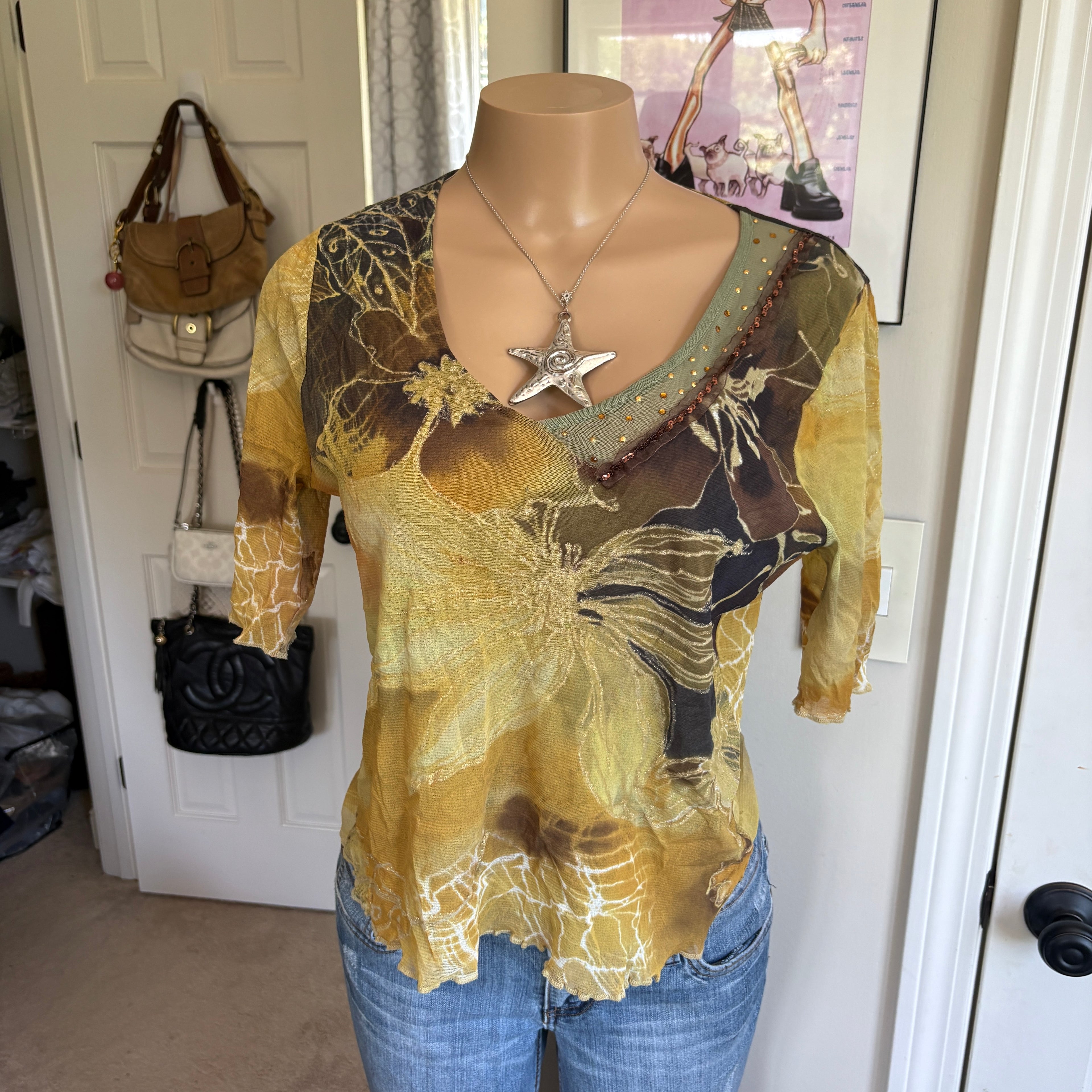 00s yellow floral top (size L)