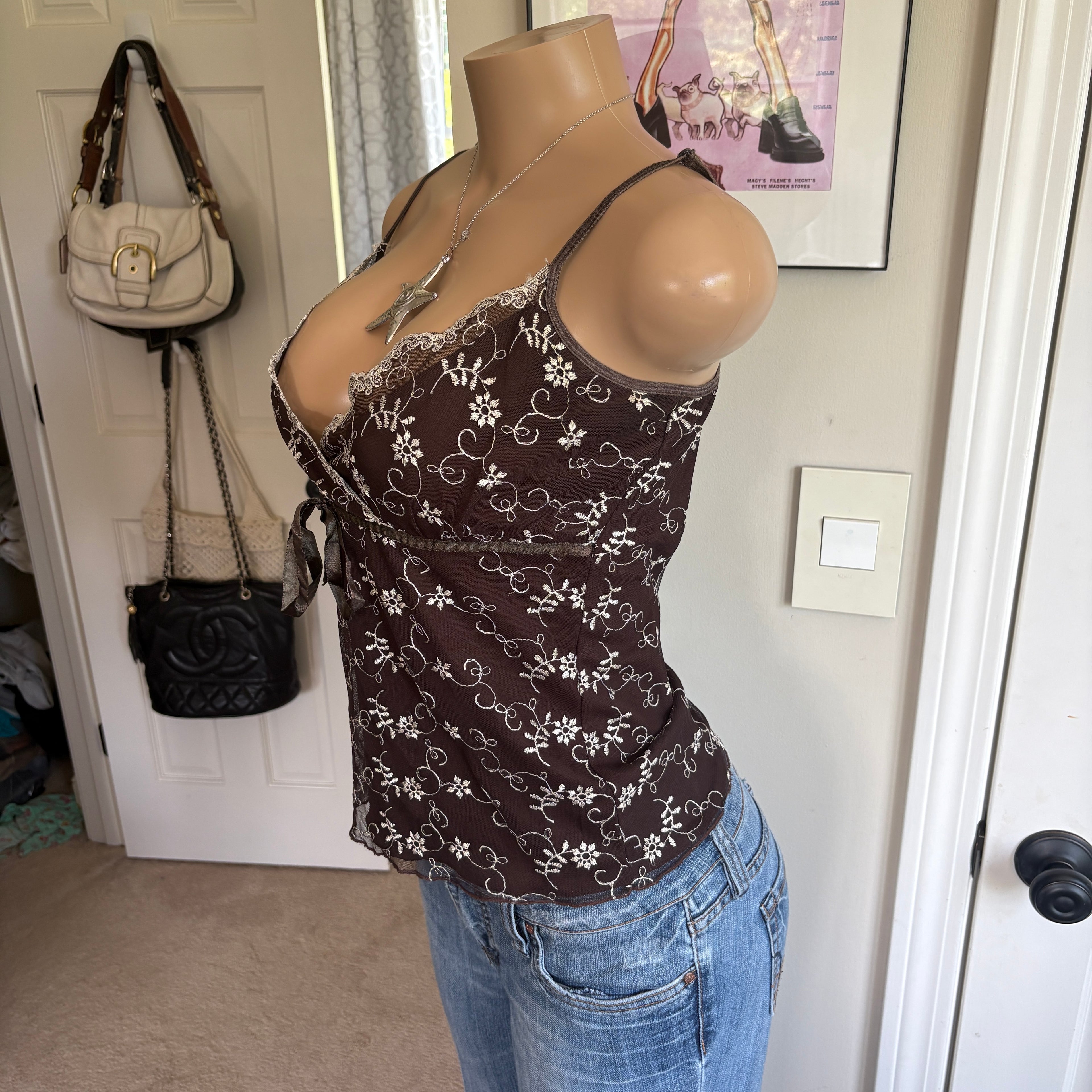 00s brown floral lace v neck cami (size S/M)