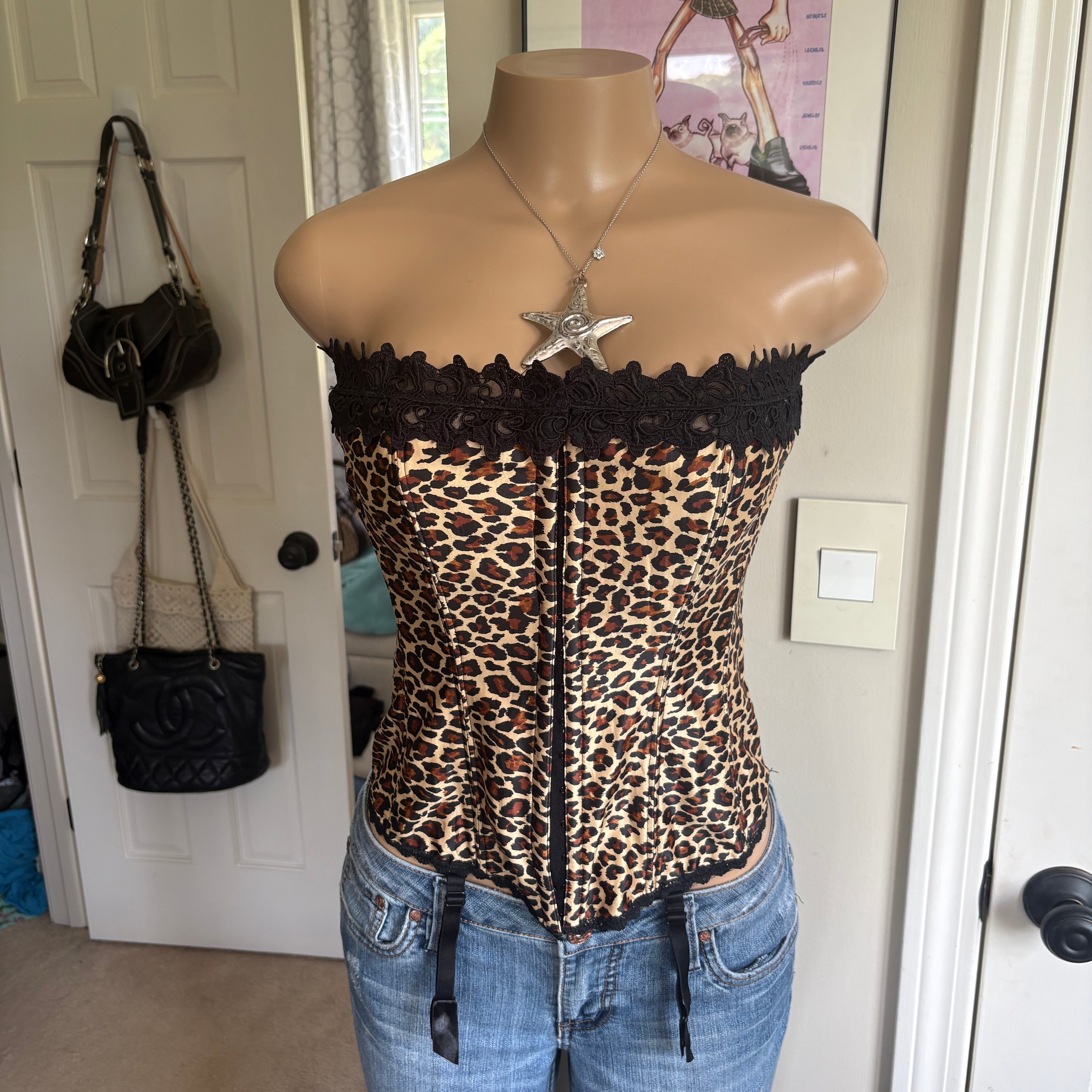 00s Frederick's of Hollywood leopard corset top (size M)