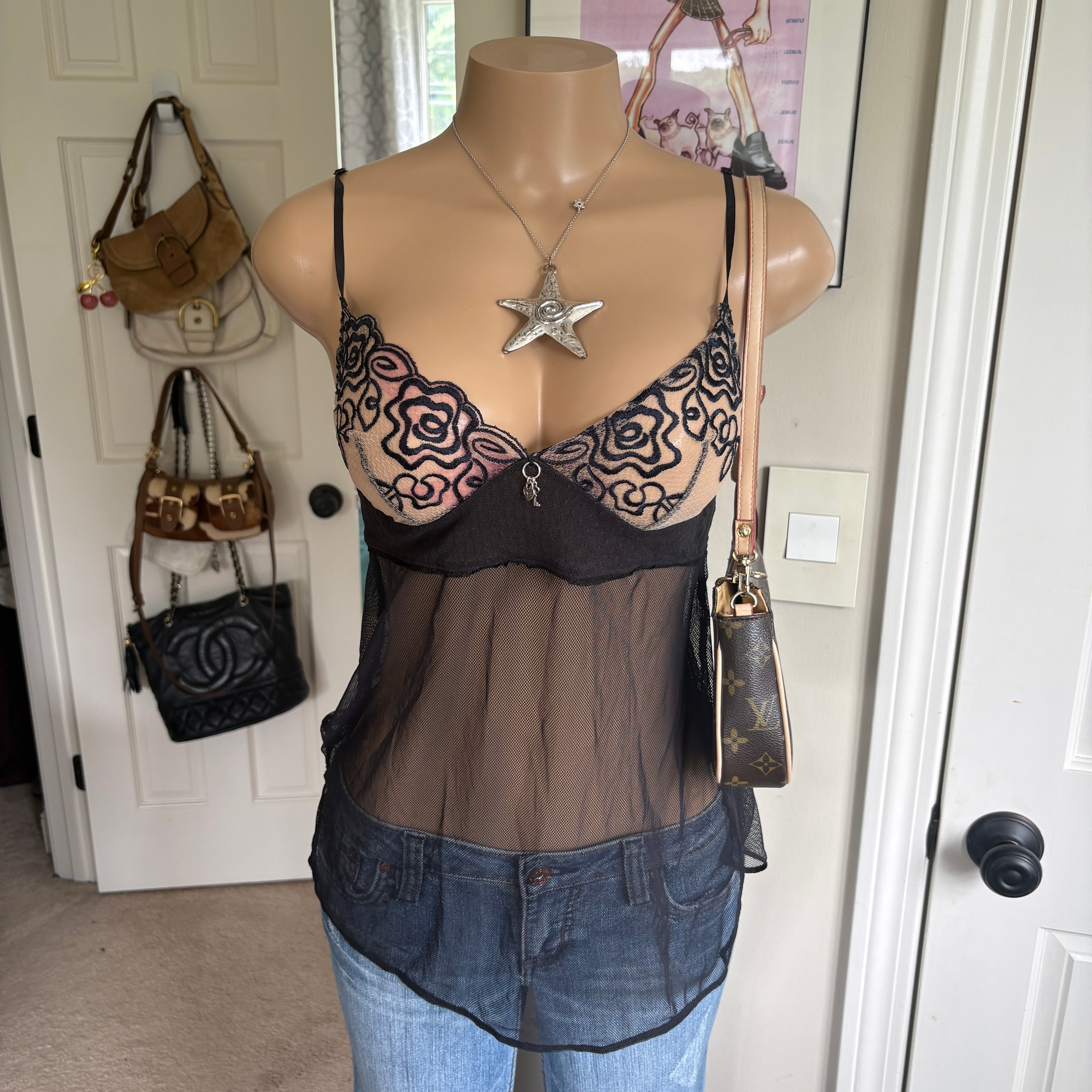 00s Victoria's Secret floral lace lingerie cami (size M)