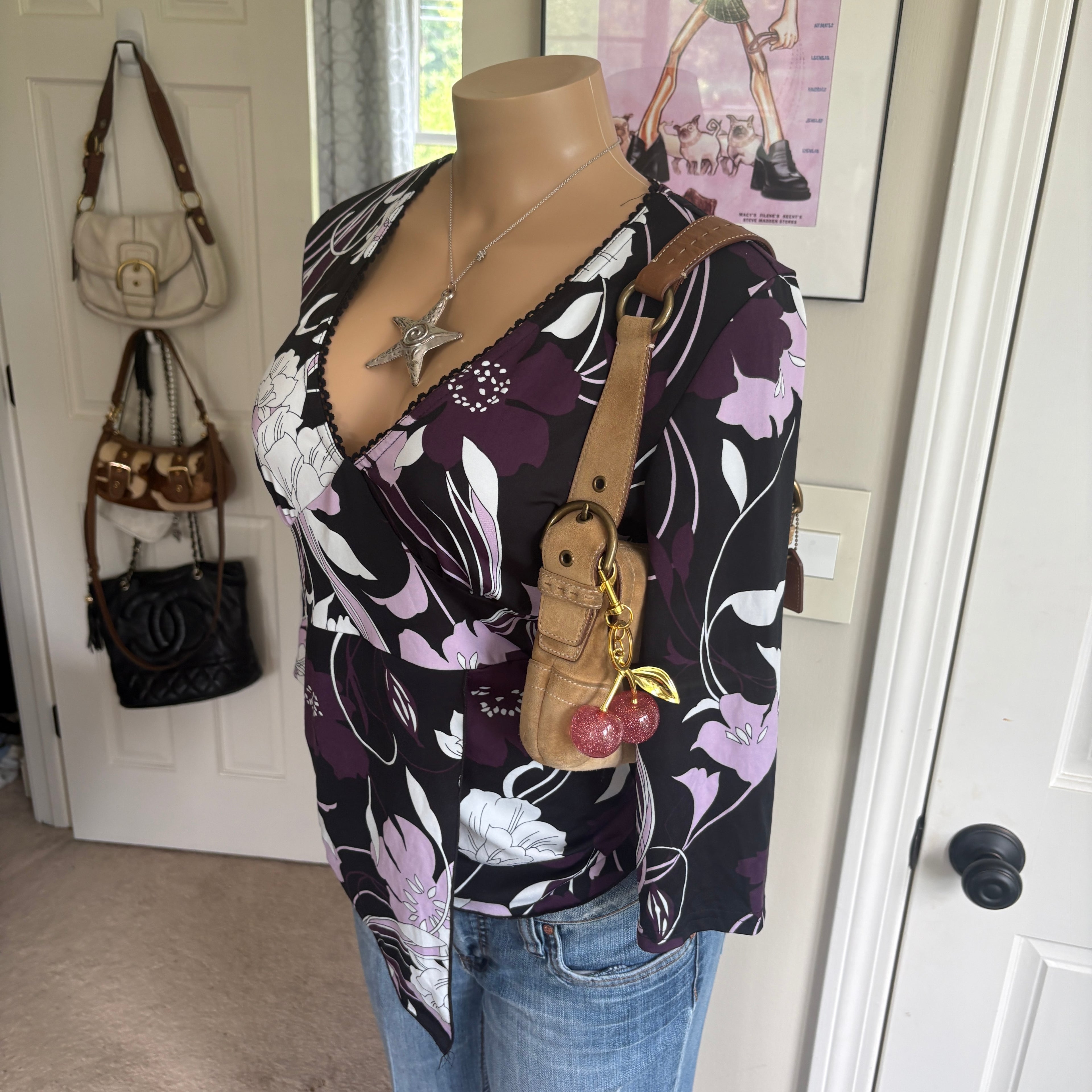 00s IZ Byer purple floral v neck long sleeve top (size M)