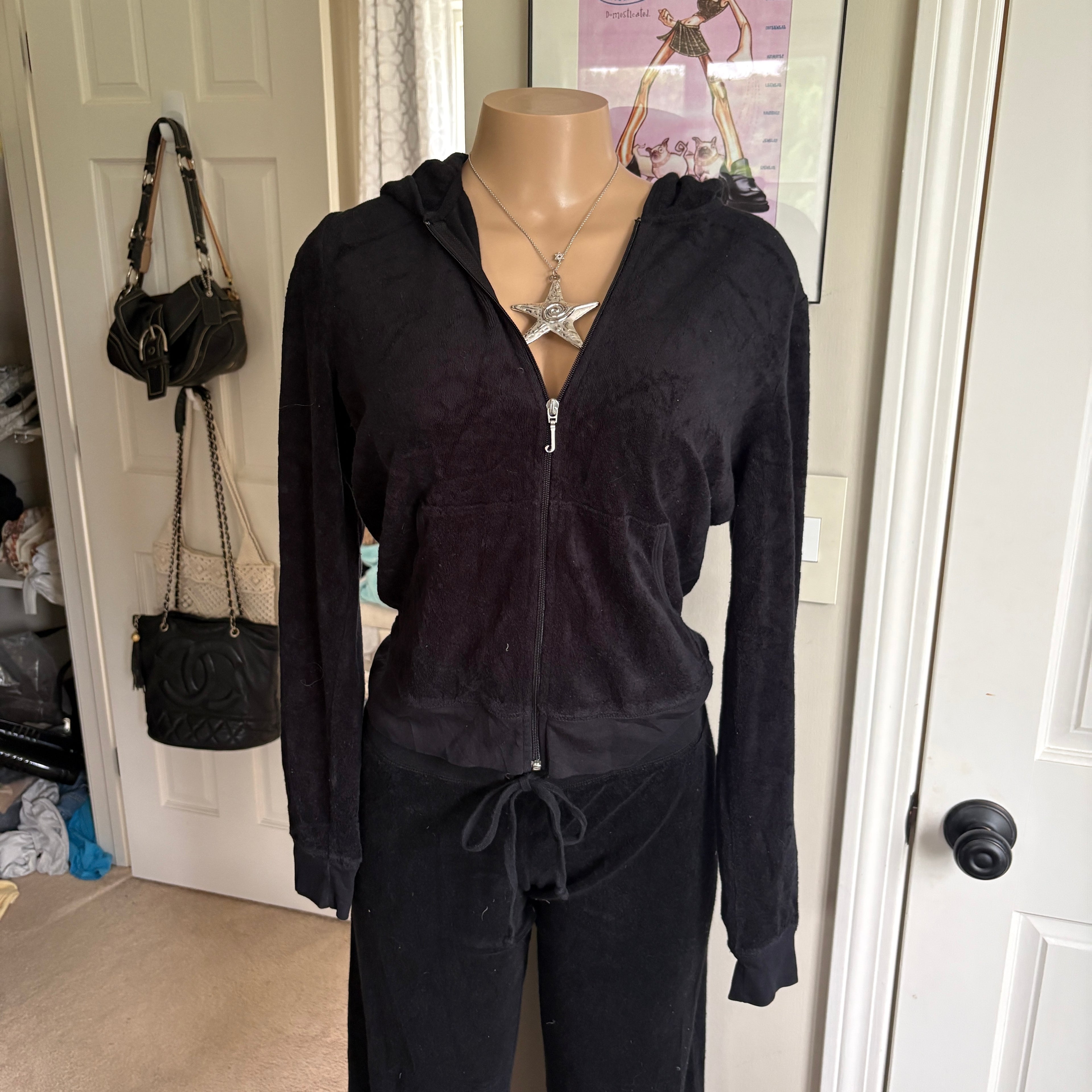 00s Juicy Couture black terrycloth tracksuit set (size L)
