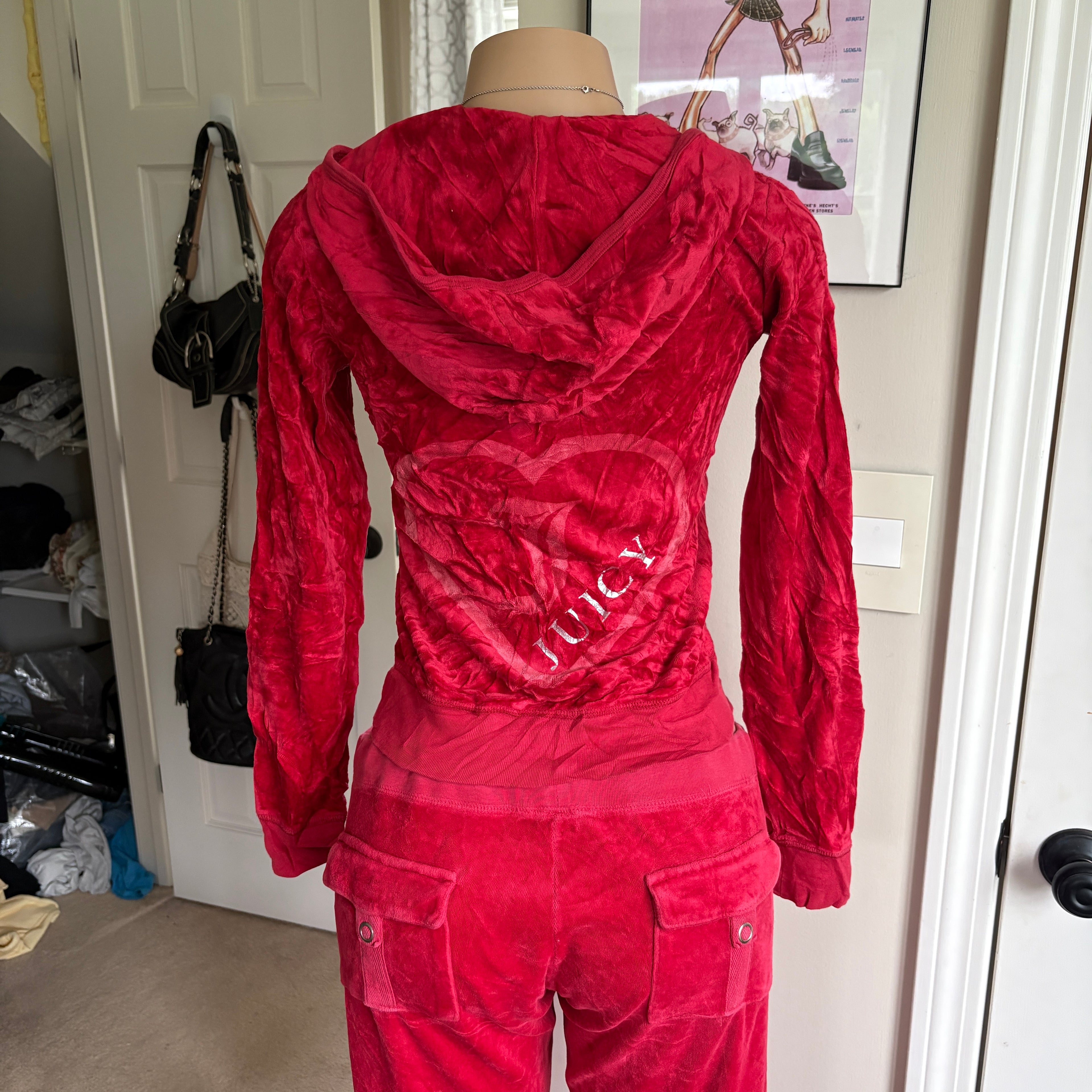 00s Juicy Couture red velour tracksuit set (size L)