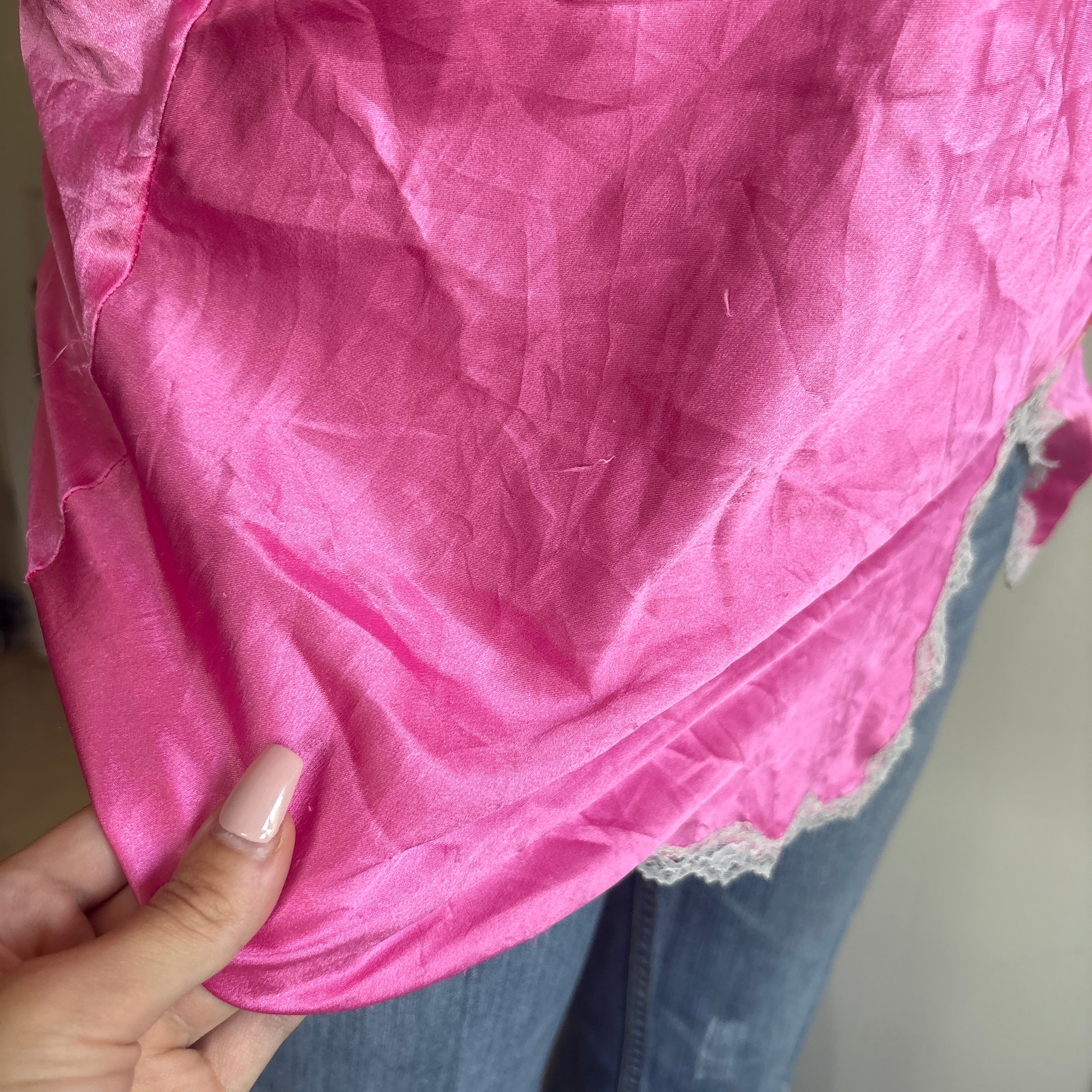 00s Victoria's Secret pink lace slip top (size S)