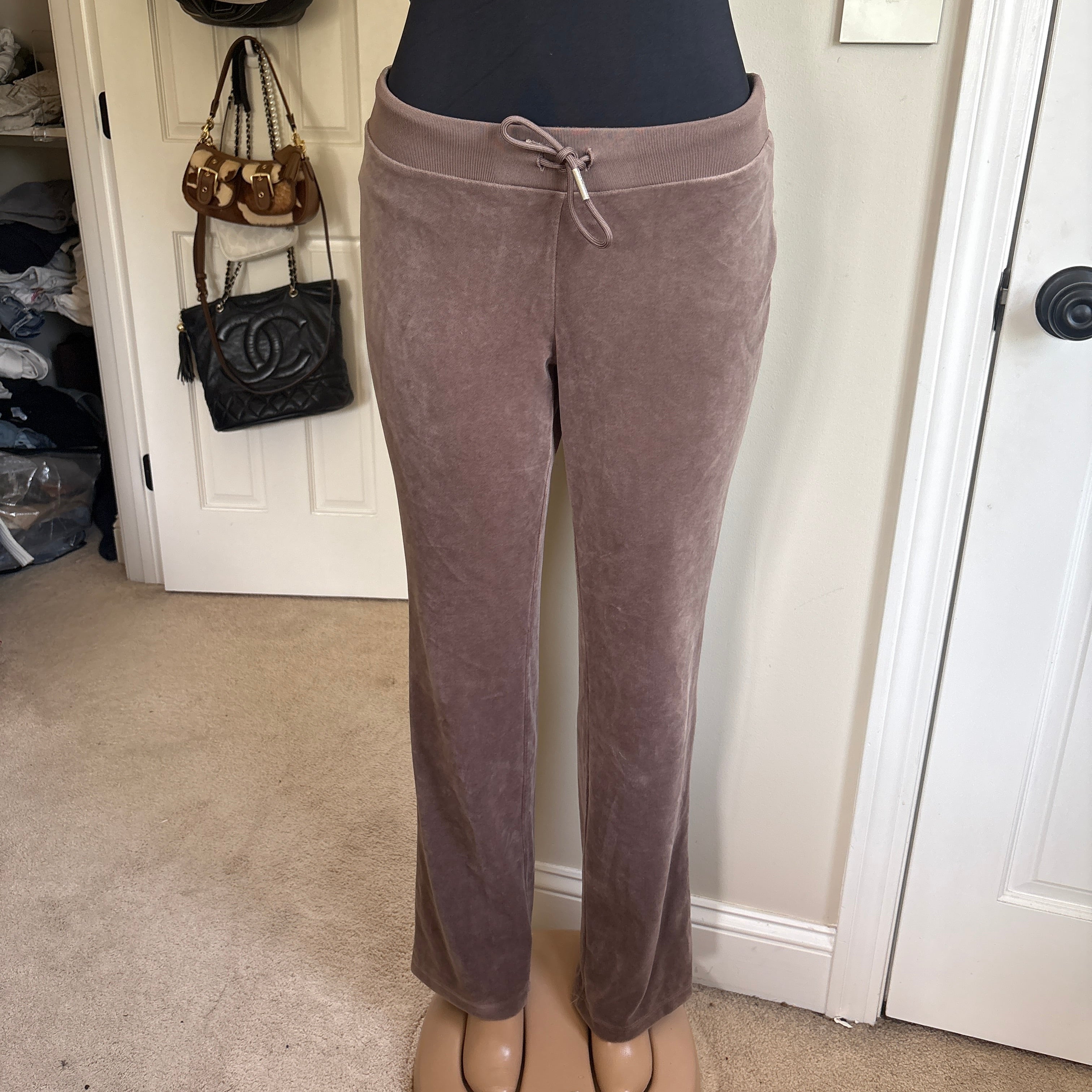Juicy Couture brown velour sweatpants (size M)