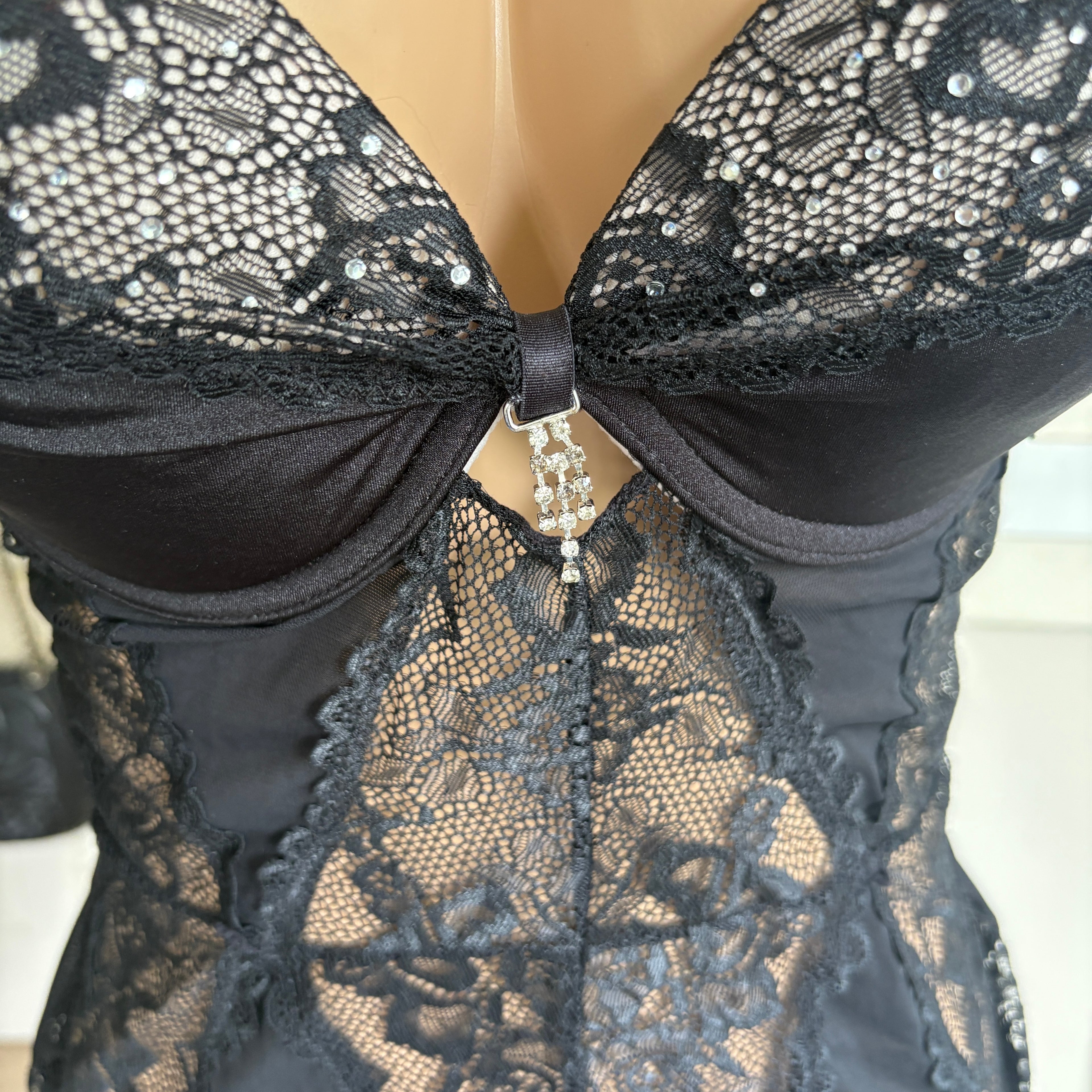 00s black floral lace bustier push up corset top (size 36C)