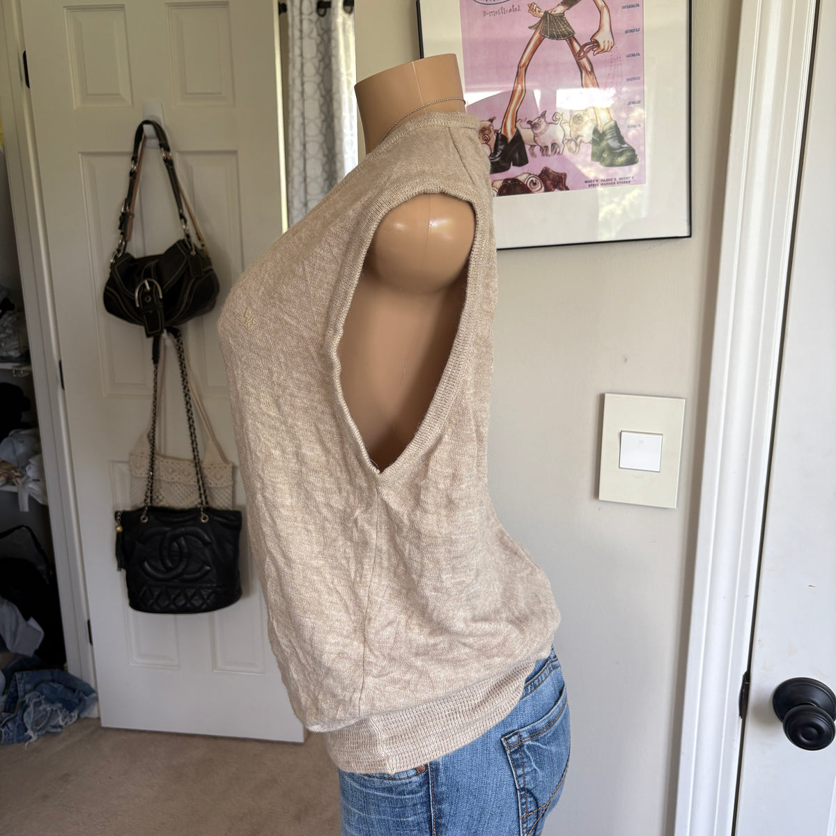 00s Christian Dior oatmeal sweater vest (size L)
