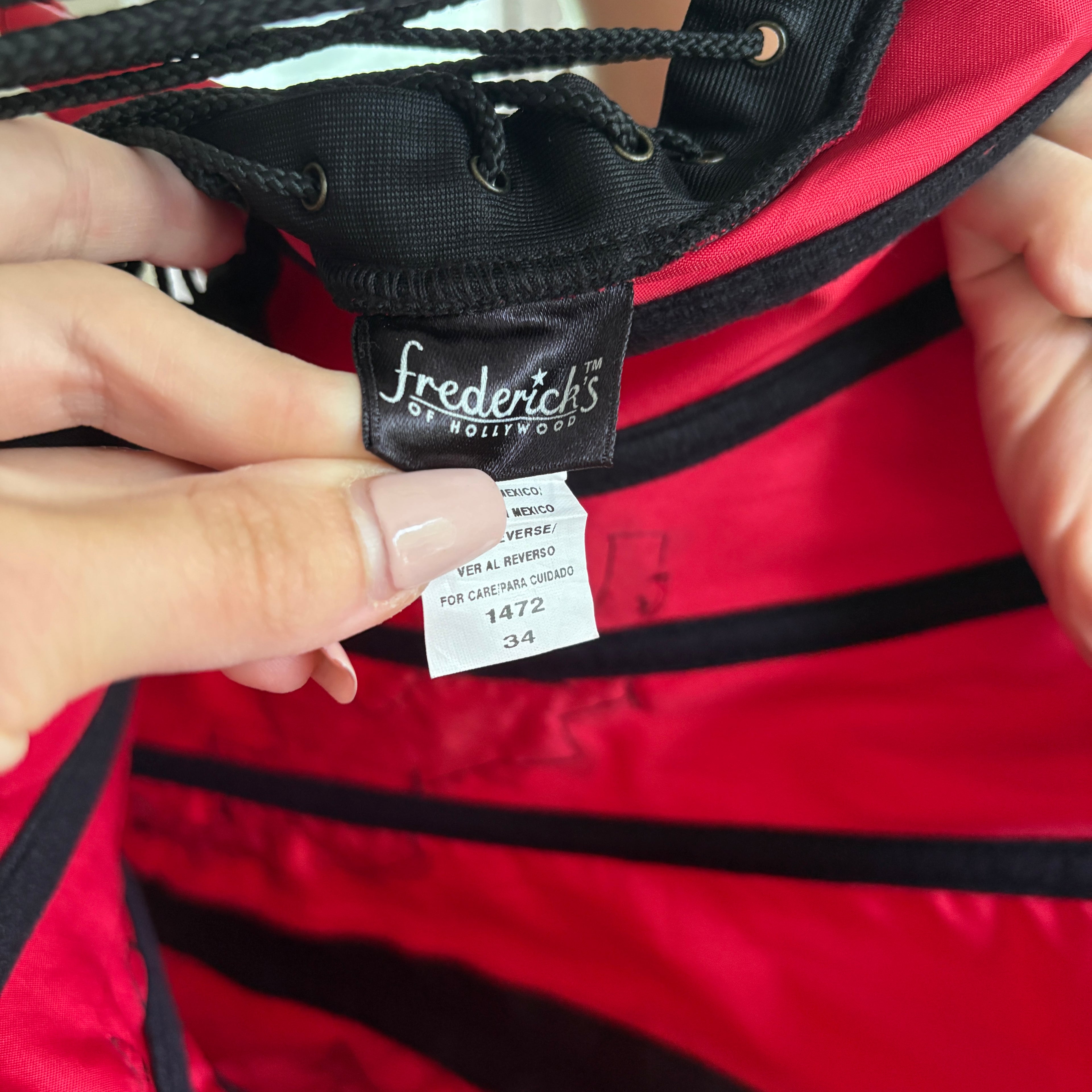 00s Frederick's of Hollywood red & black floral corset top (size S)
