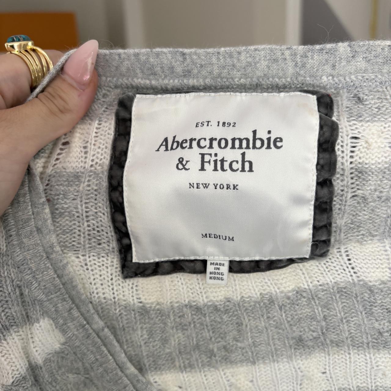 y2k vintage Abercrombie & Fitch grey striped cable knit v neck sweater