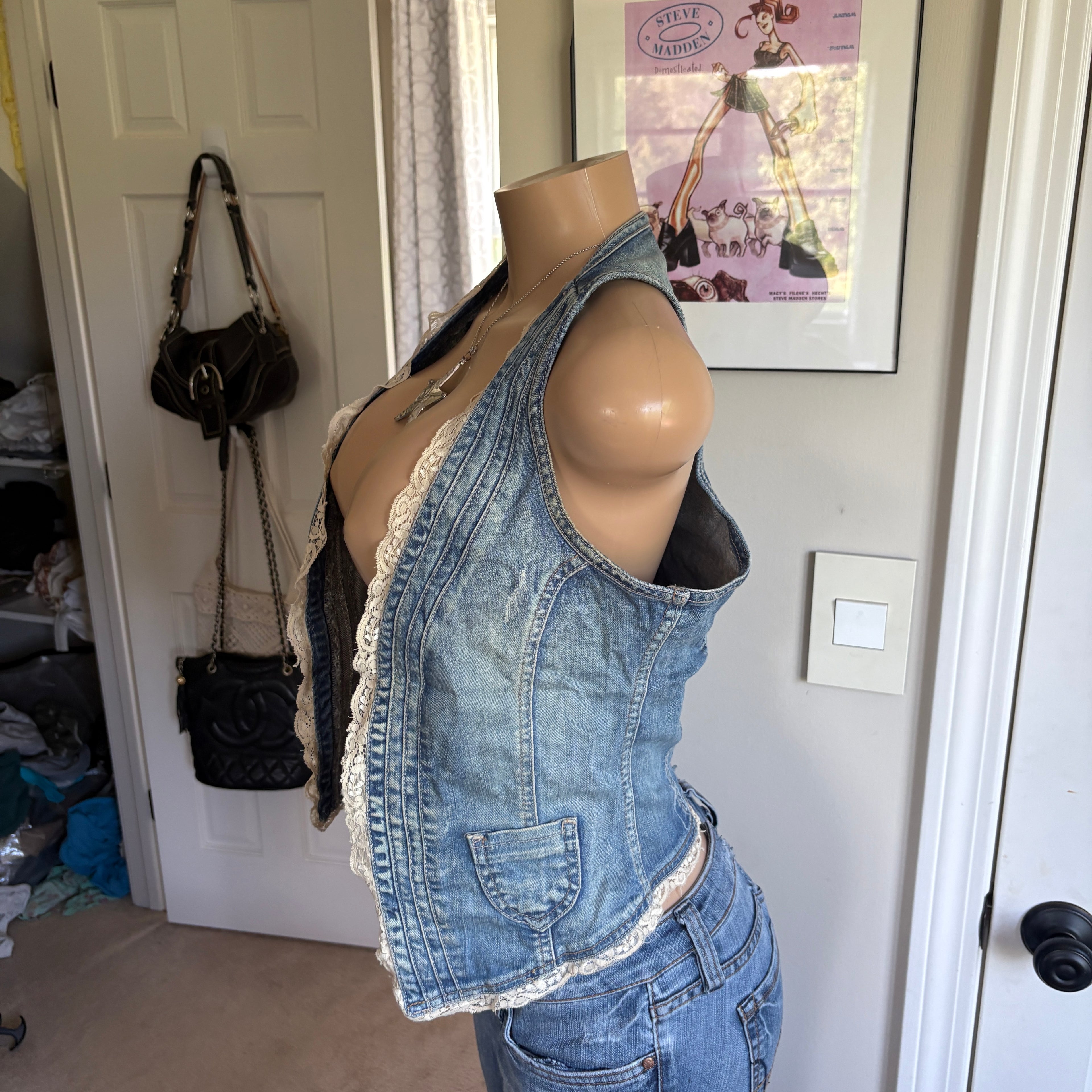 00s blue denim & lace vest (size M)