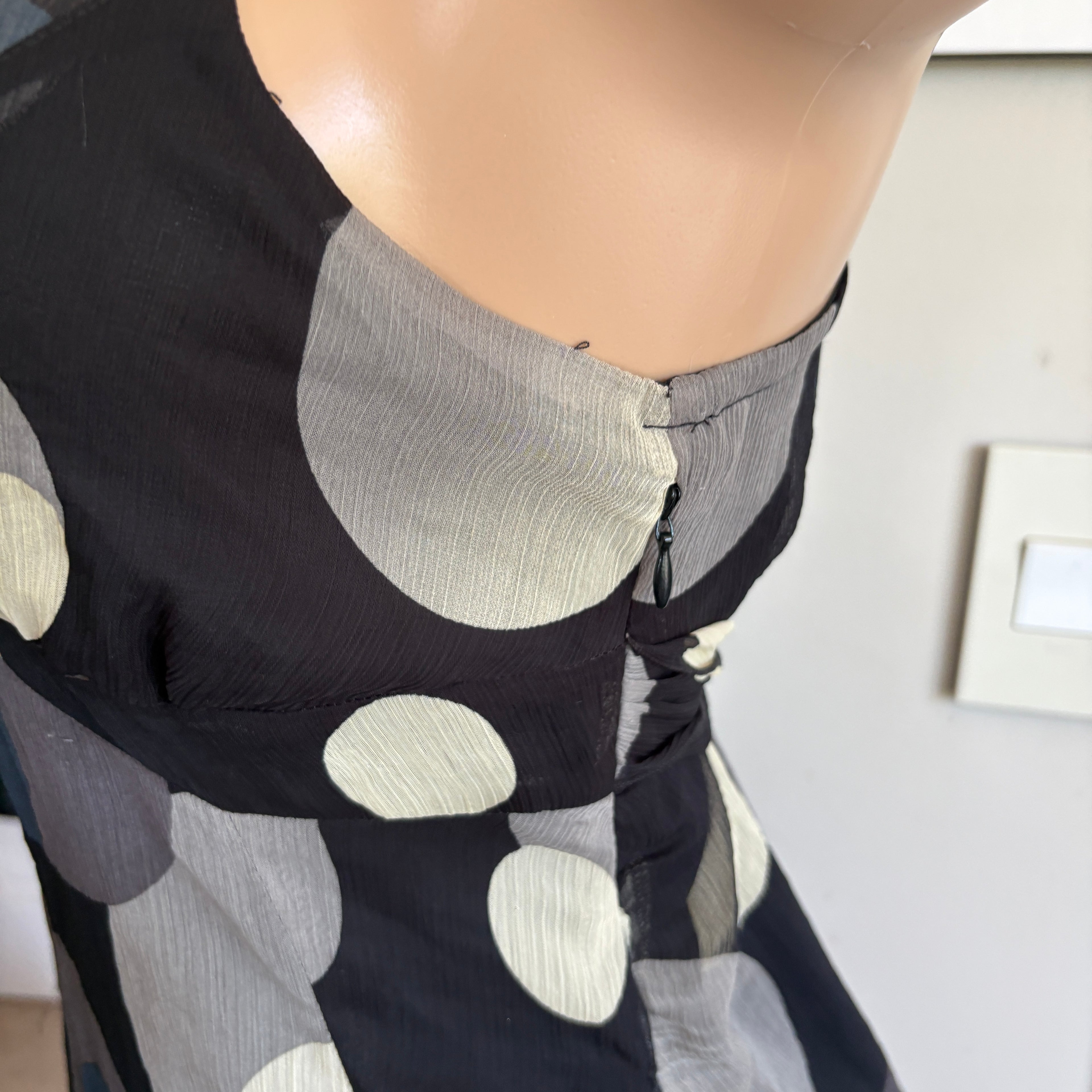 00s black & gray polka dot tie back dress (size M)
