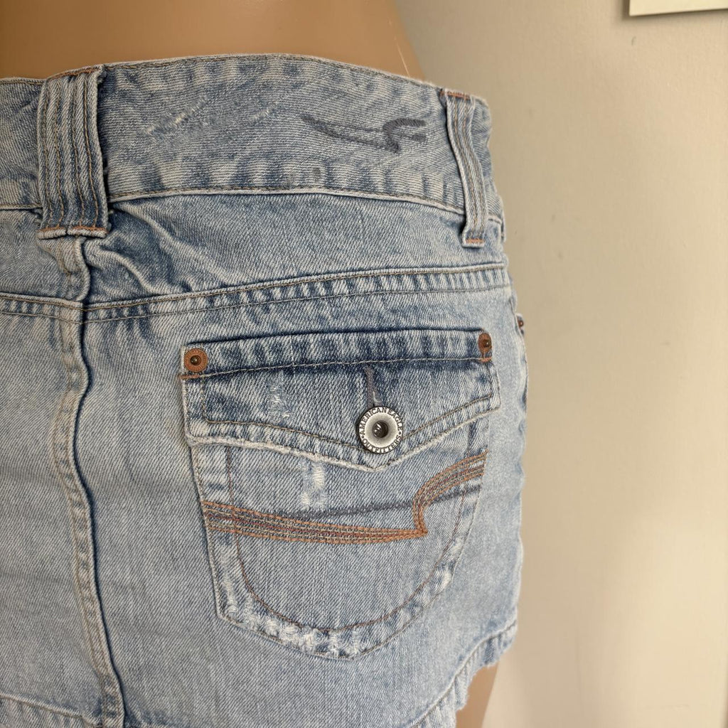 y2k 2000s American eagle light wash low rise denim micro mini skirt