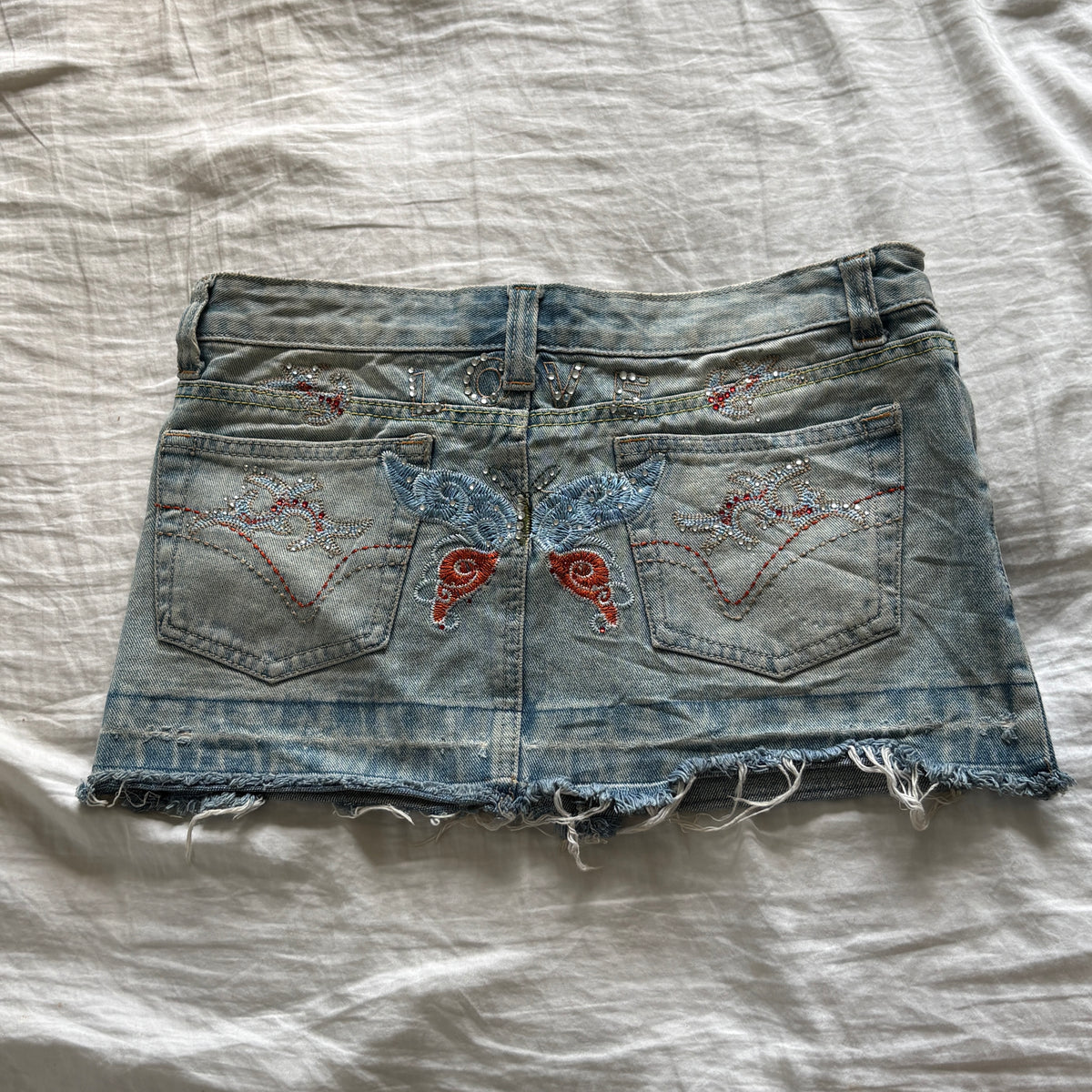 00s Jufu butterfly embroidered mini skirt (size S)