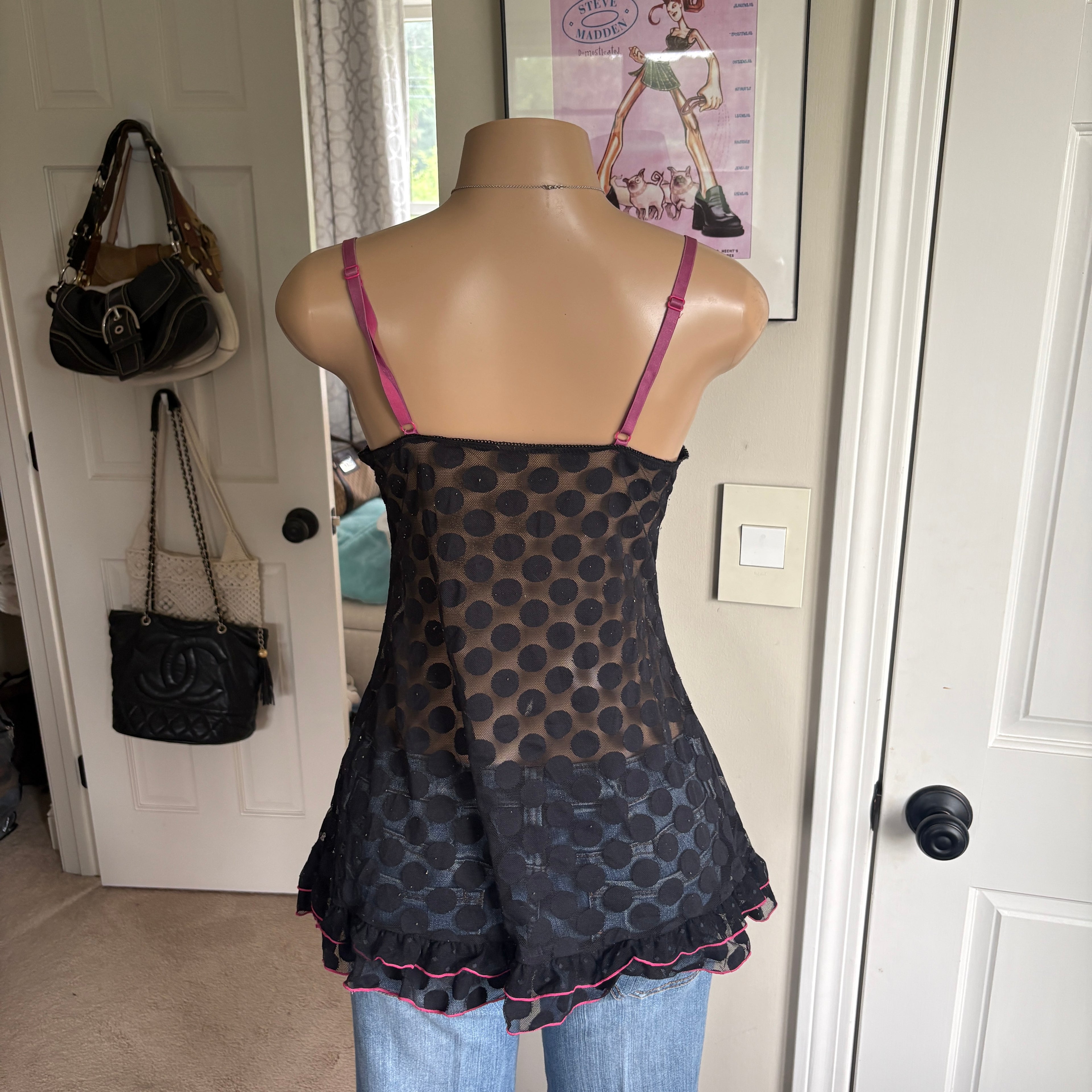 00s black & pink polka dot top (size L)
