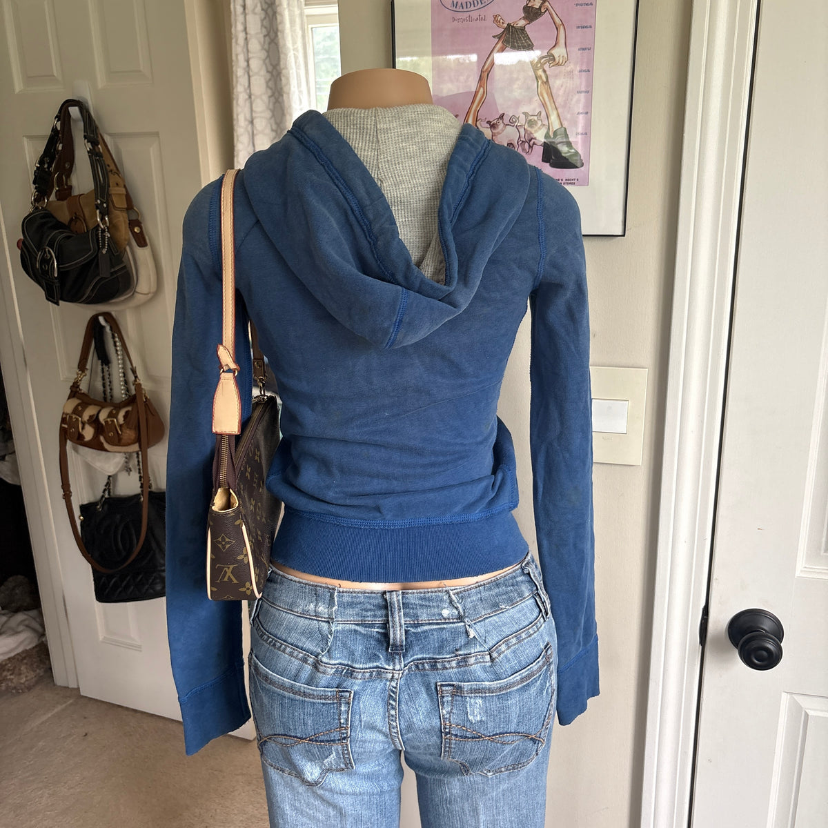 00s Abercrombie & Fitch blue spellout zip hoodie (size XS)