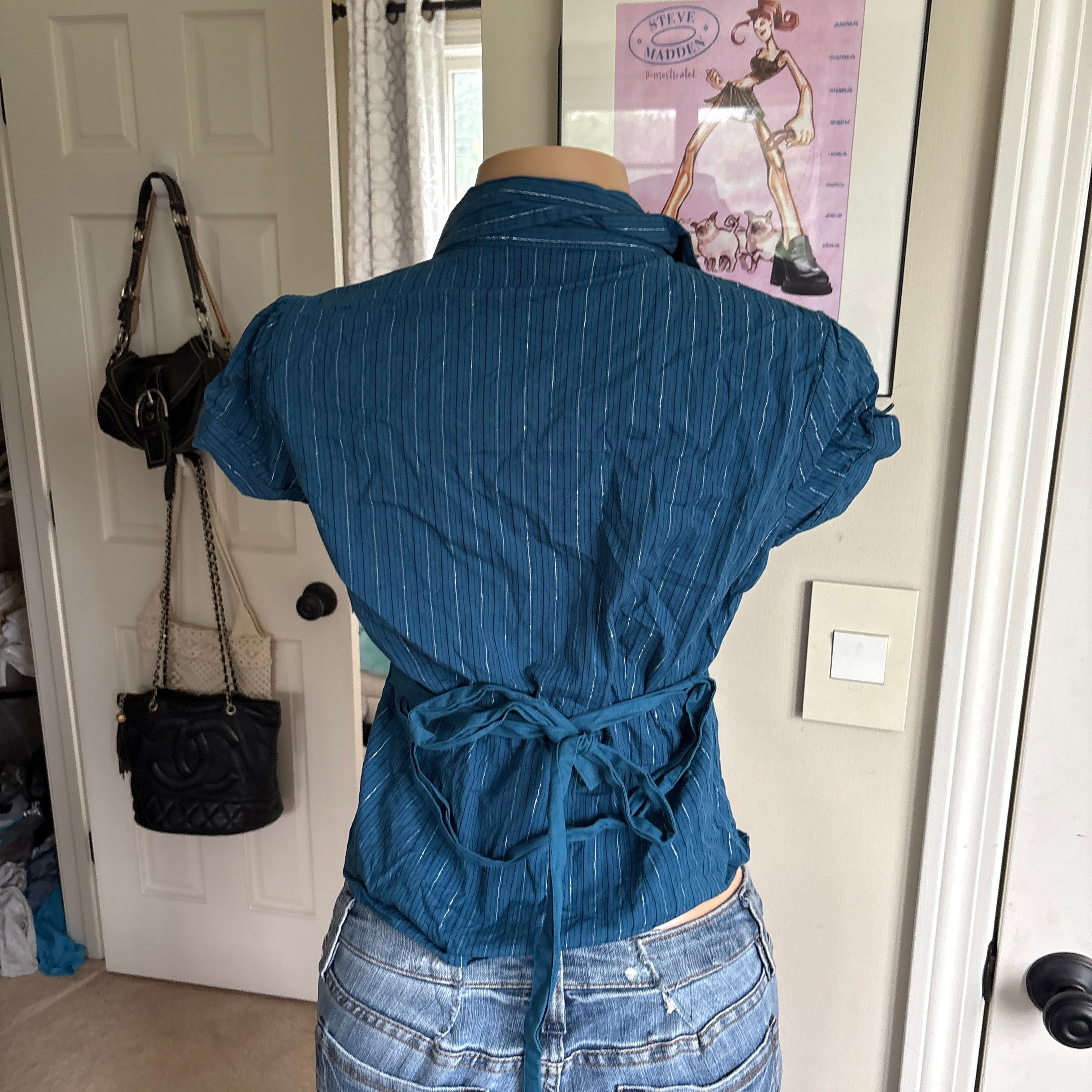 00s blue tie back button down top (size M)