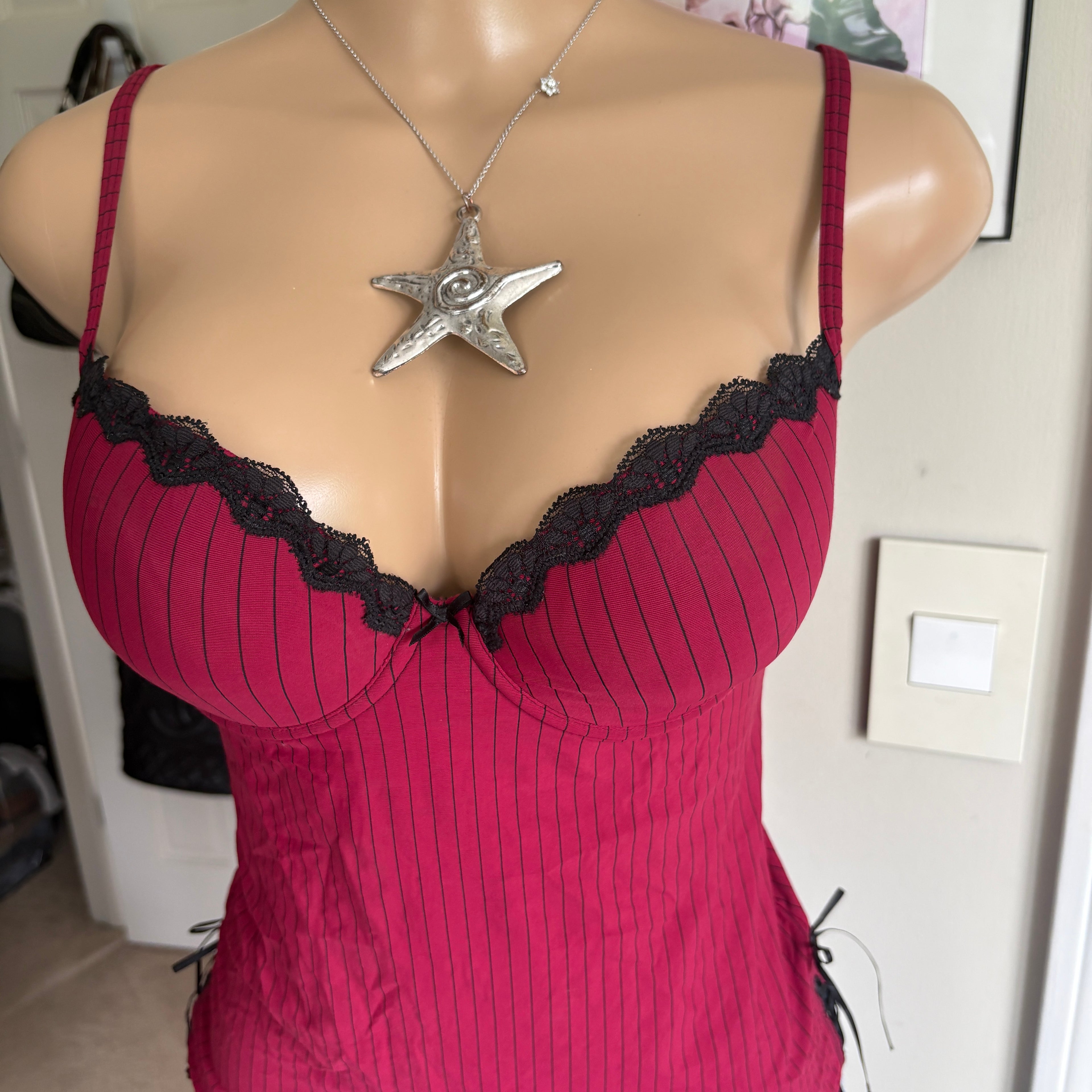 00s romantic red striped bustier cami (size M)