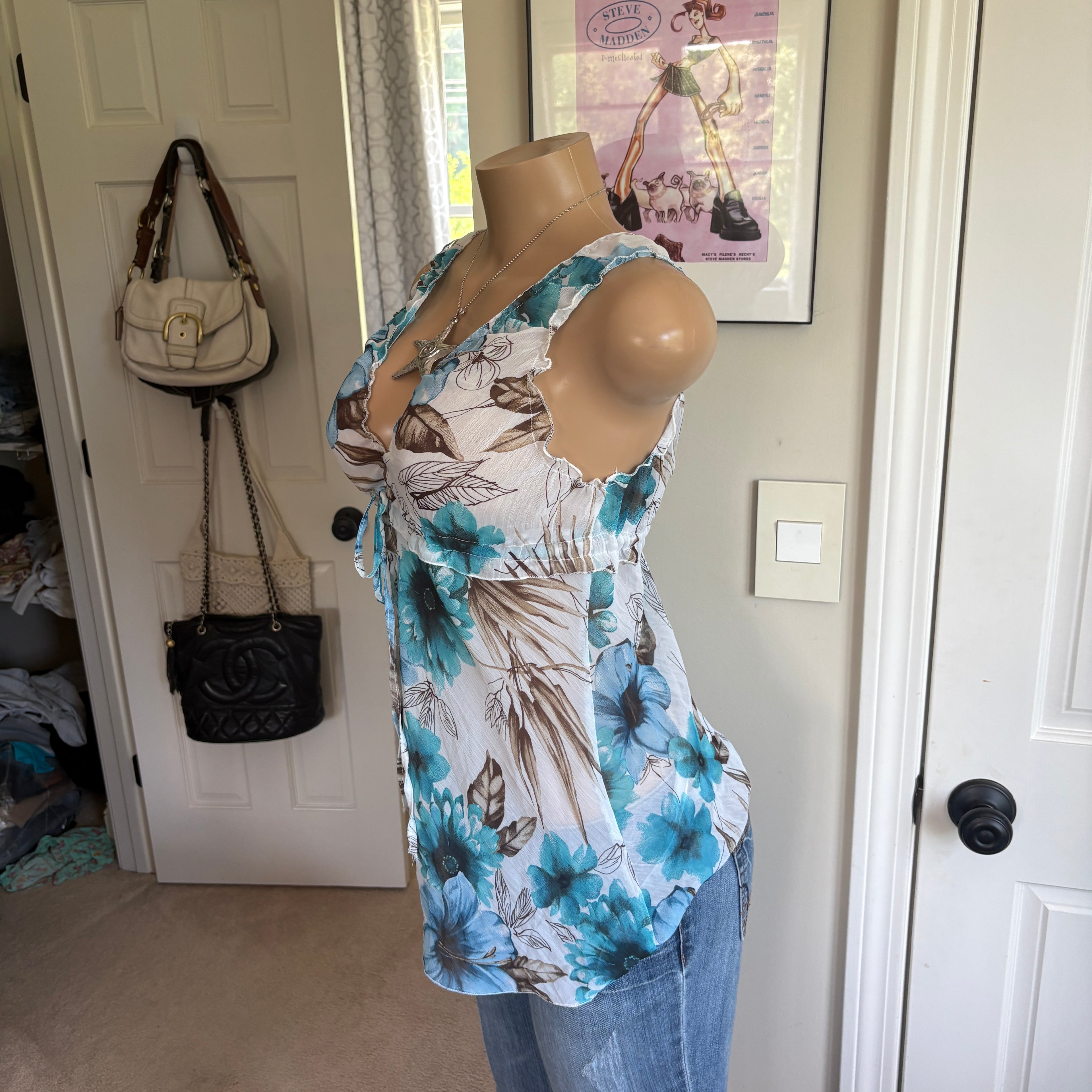 00s blue floral bow tank top (size L)