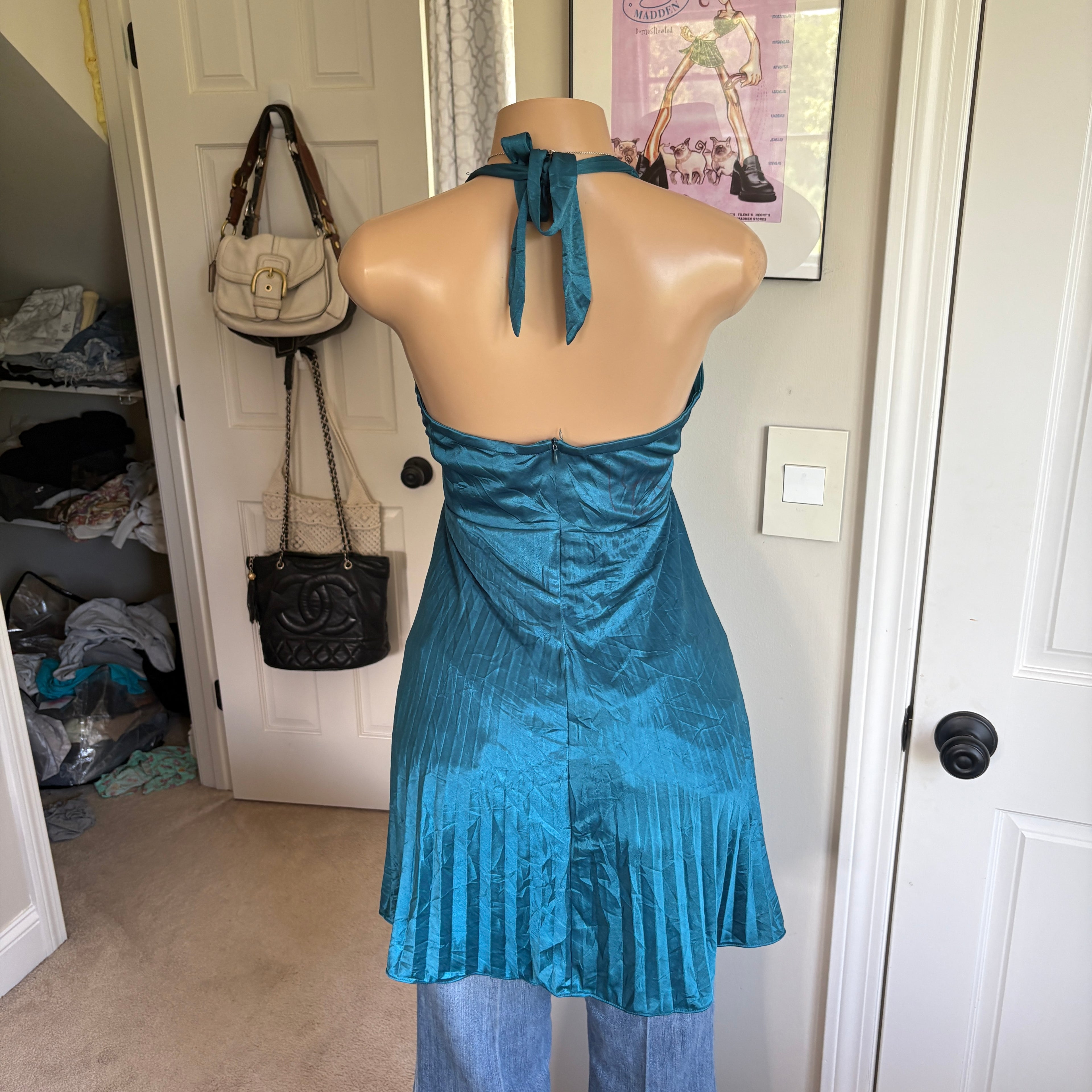 00s blue sequin v neck halter dress (size L)