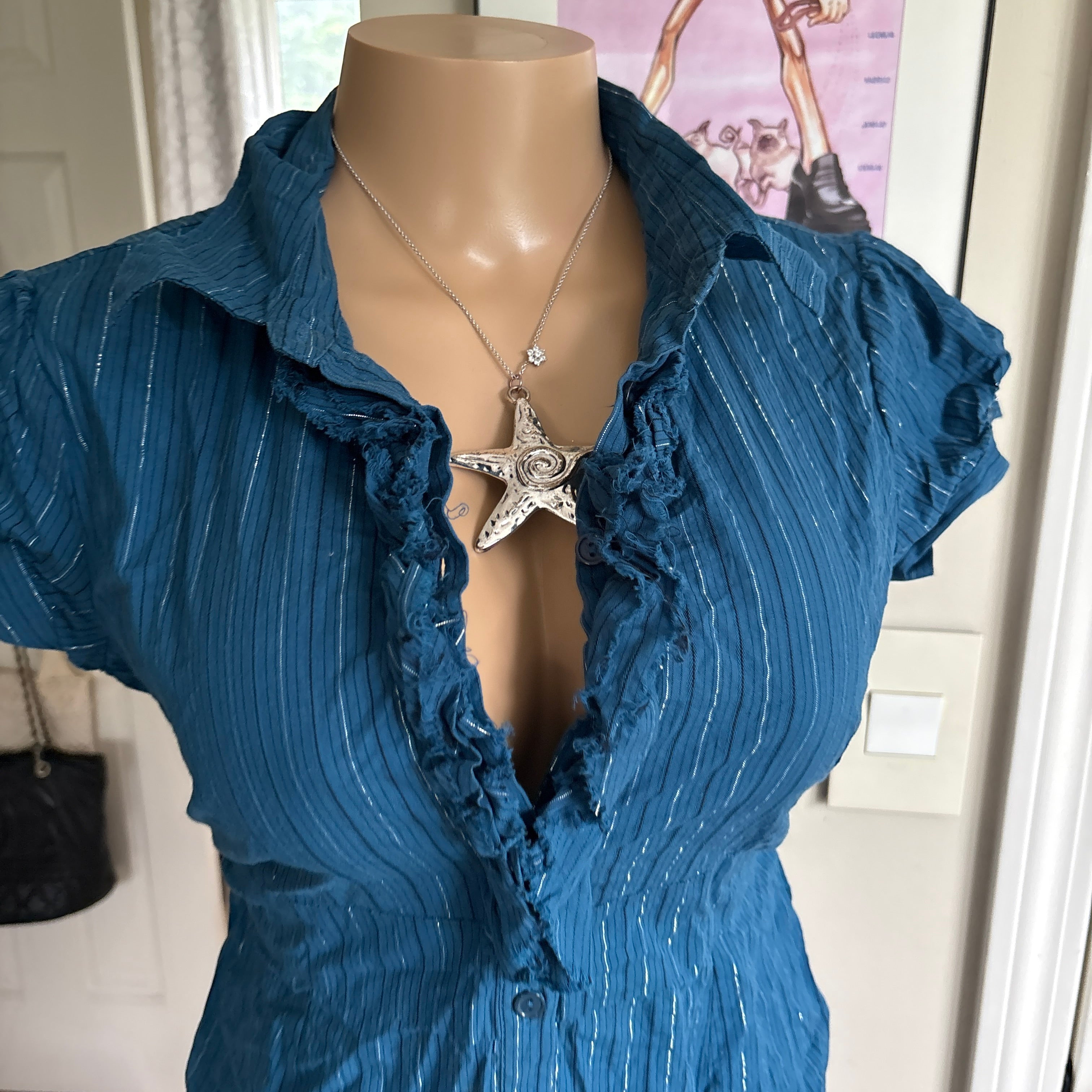 00s blue tie back button down top (size M)