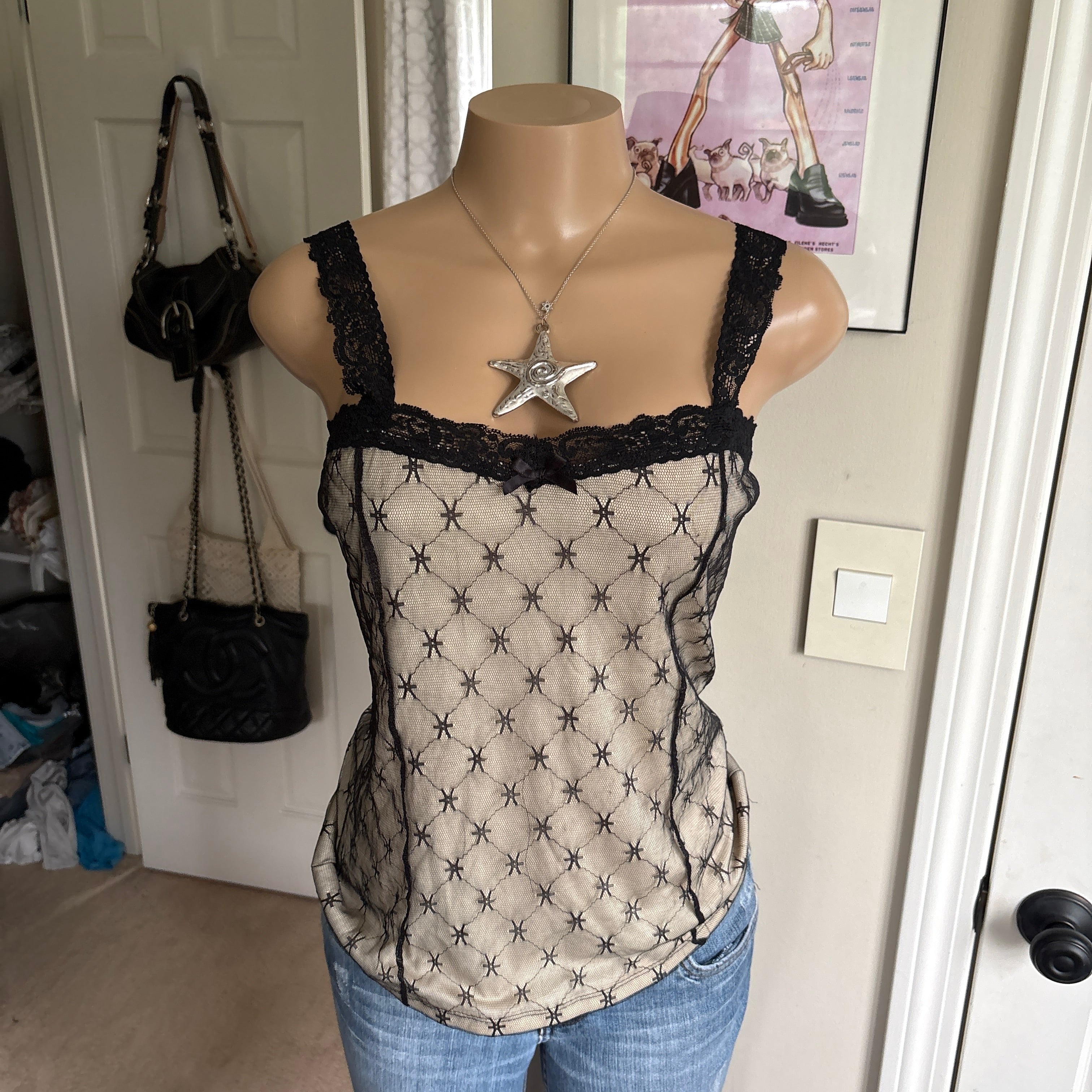 00s tan & black lace tank top (size L)