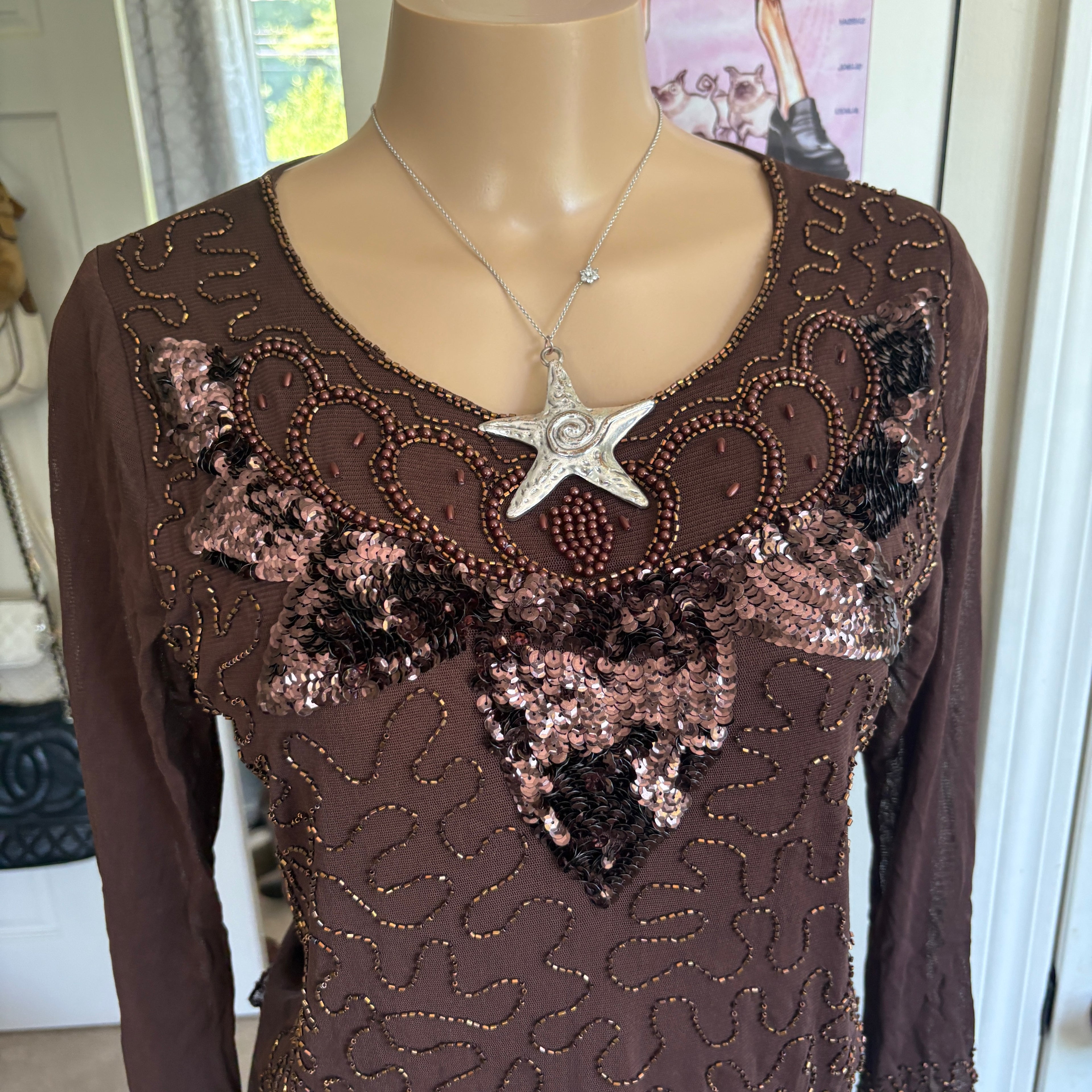 00s brown beaded long sleeve (size M/L)
