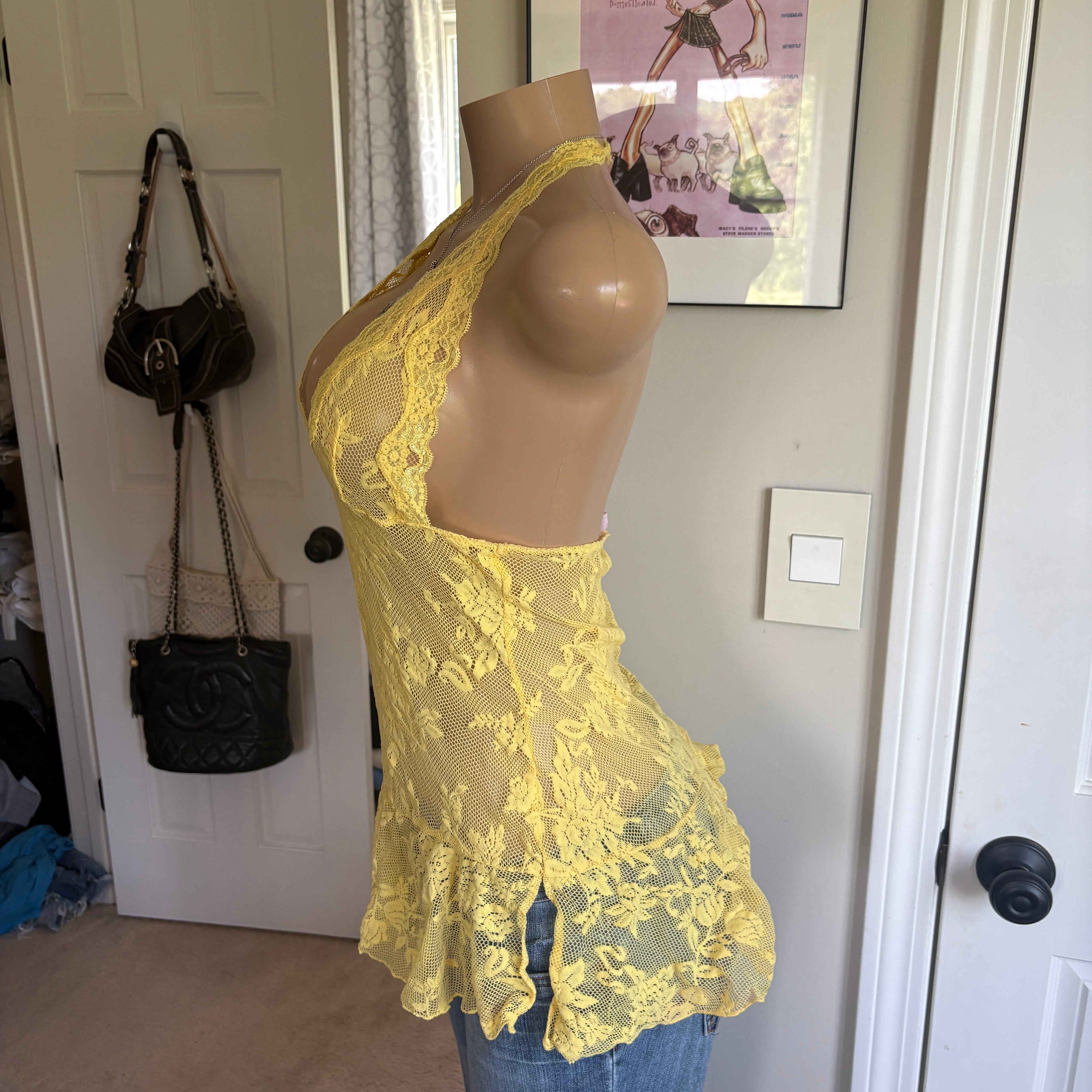 00s Victoria's Secret yellow lace halter top (size M)
