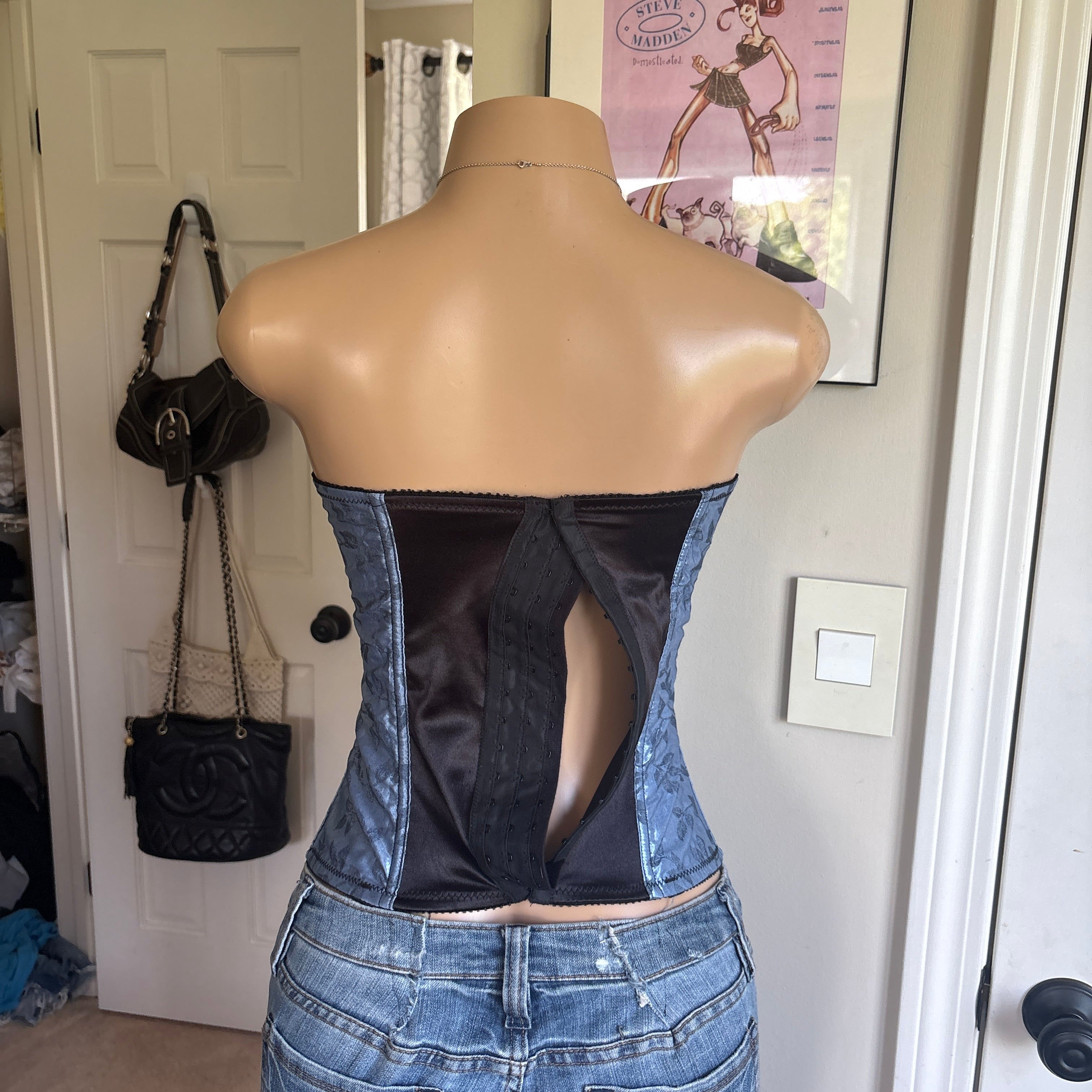 00s Victoria's Secret blue floral corset top (size M)