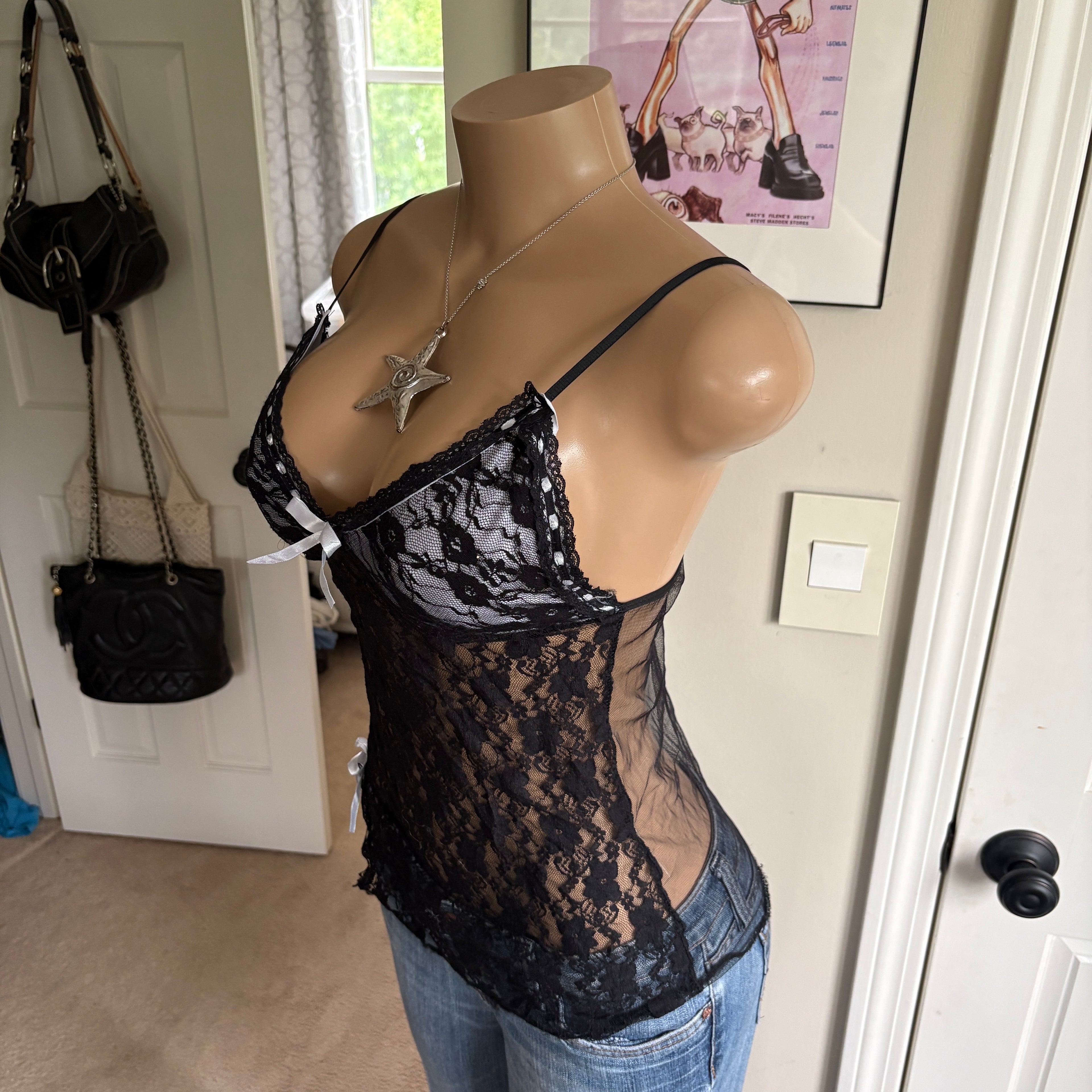 00s black & white lace cami (size S)