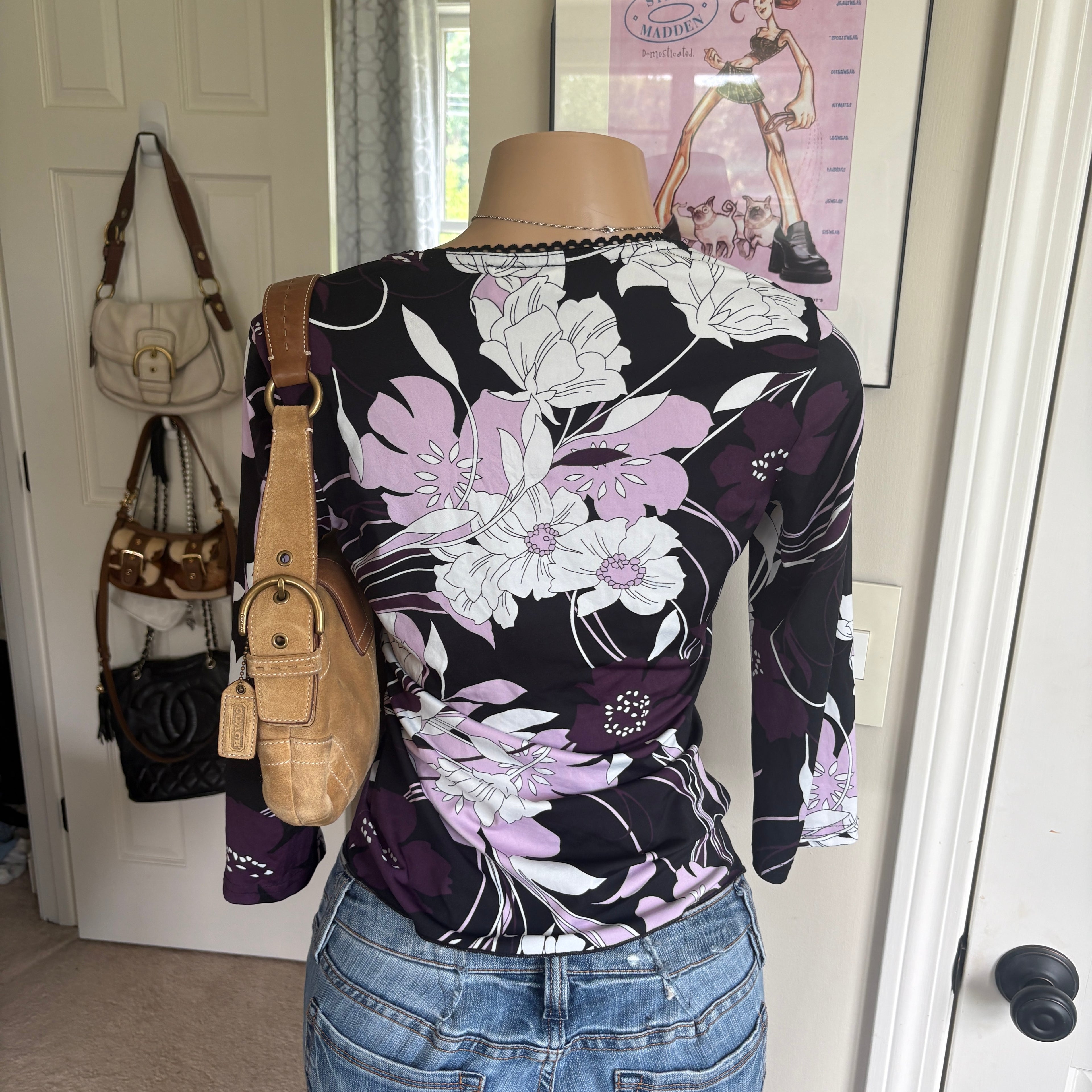 00s IZ Byer purple floral v neck long sleeve top (size M)