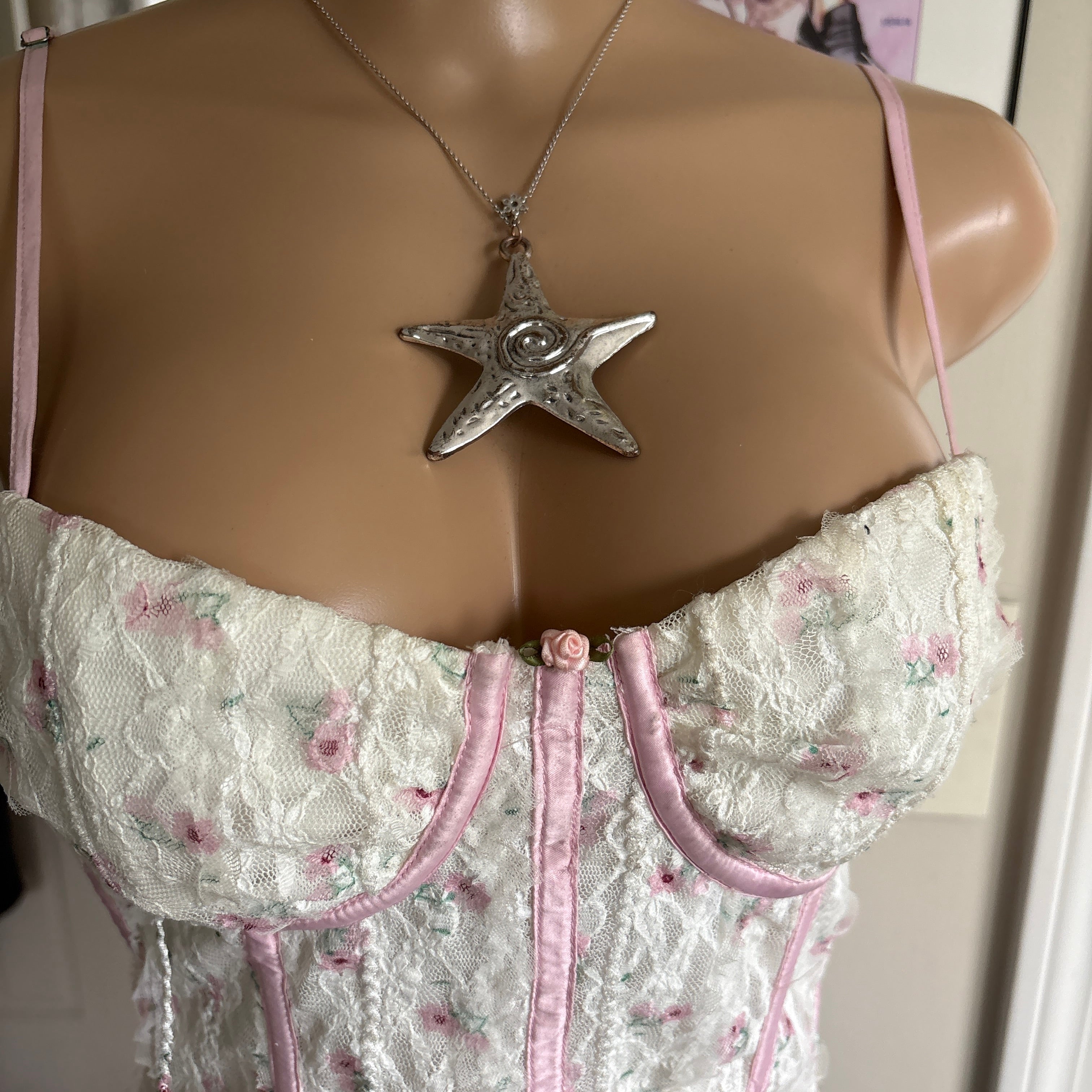 00s floral corset bustier top (size M)