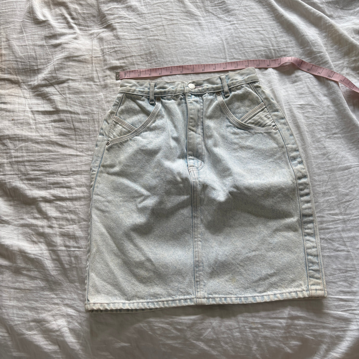 00s light wash denim midi skirt (size 6)