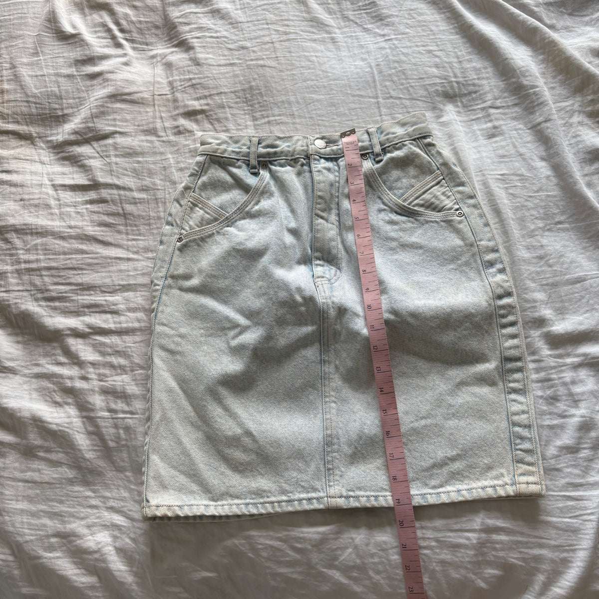 00s light wash denim midi skirt (size 6)