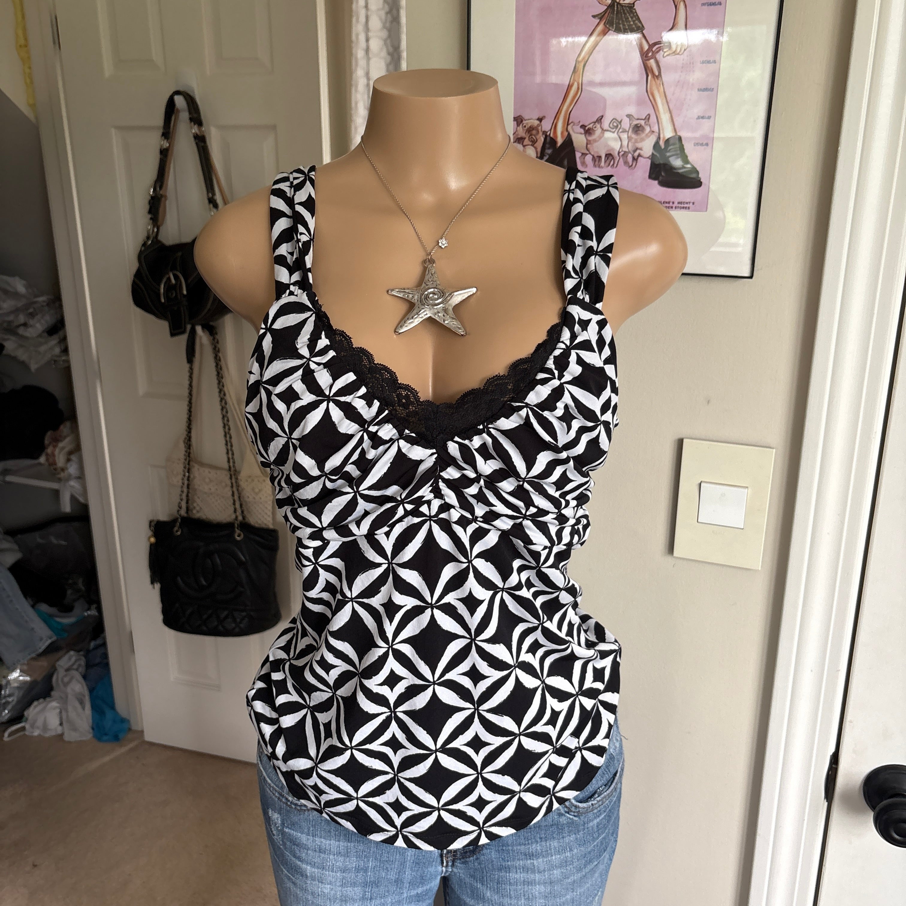 00s WHBM black & white tank top (size M)