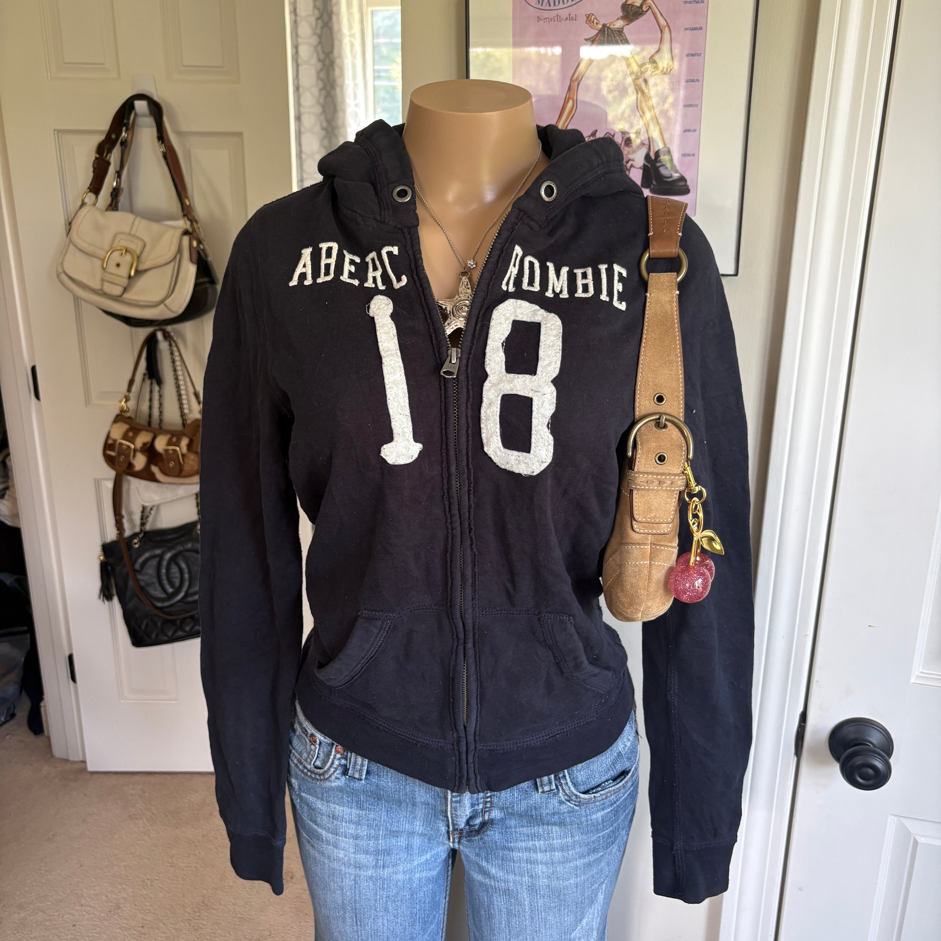 00s Abercrombie 18 spellout navy zip hoodie (size M)