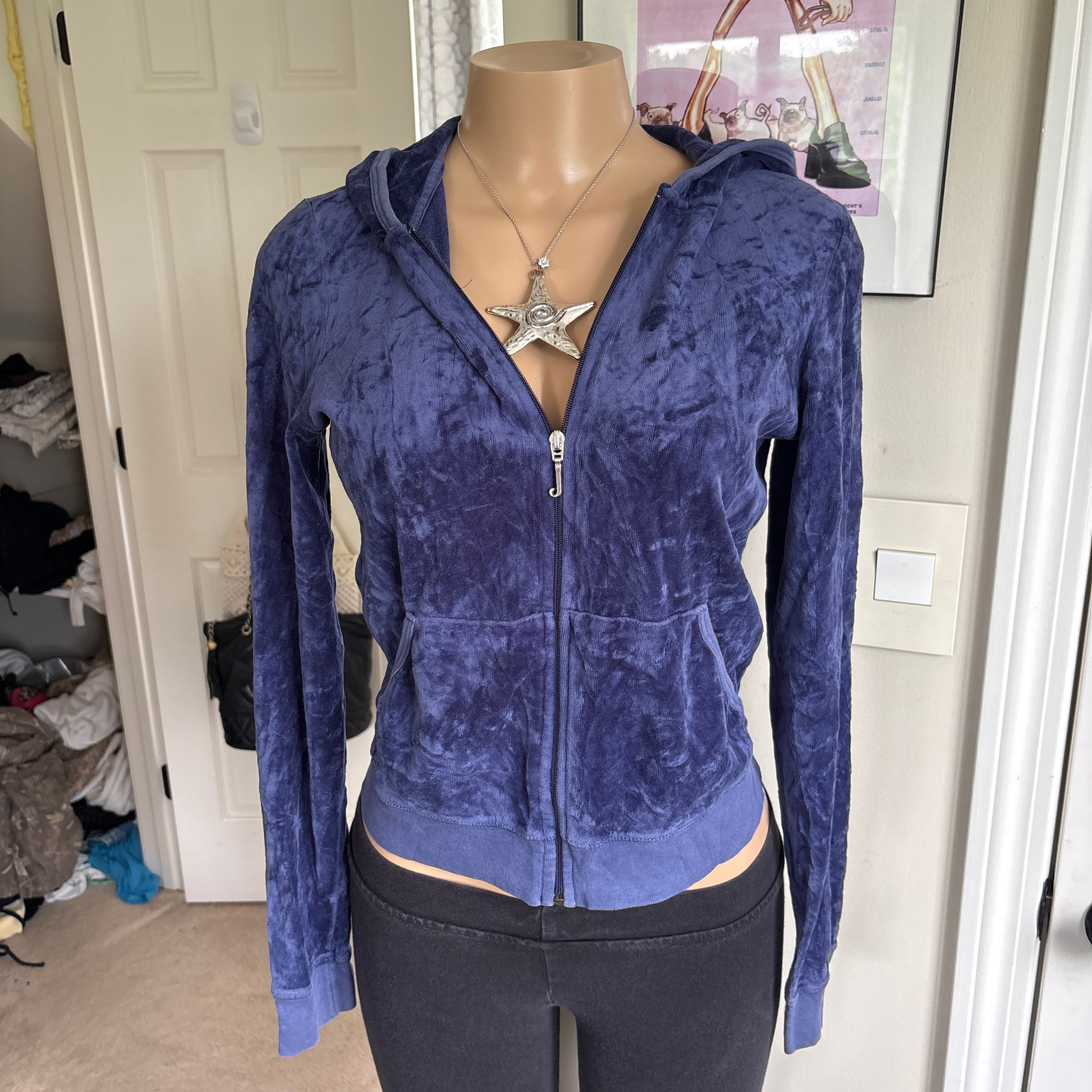 00s vintage Juicy Couture blue velour zip track hoodie (size L)