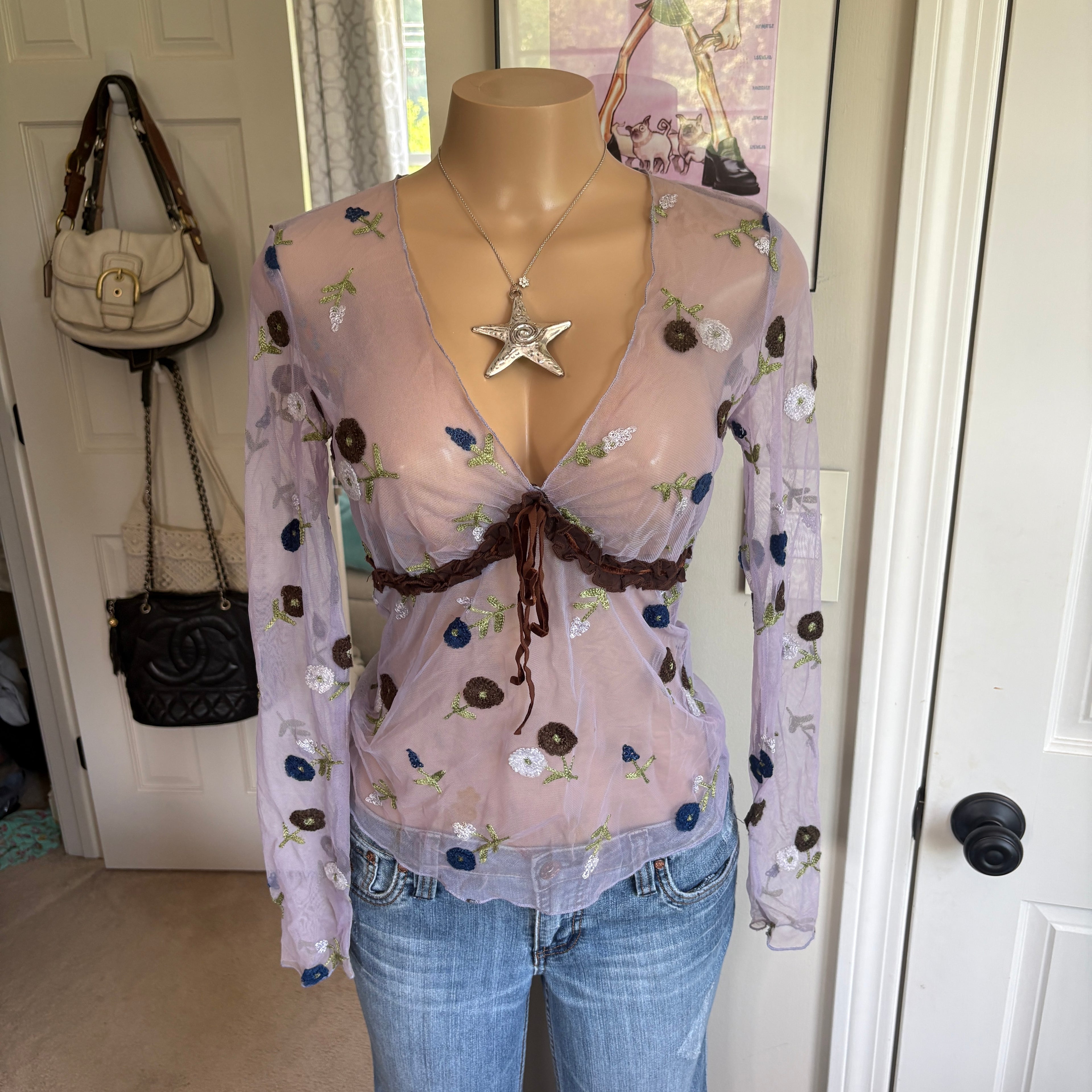 00s purple floral v neck long sleeve (size L)