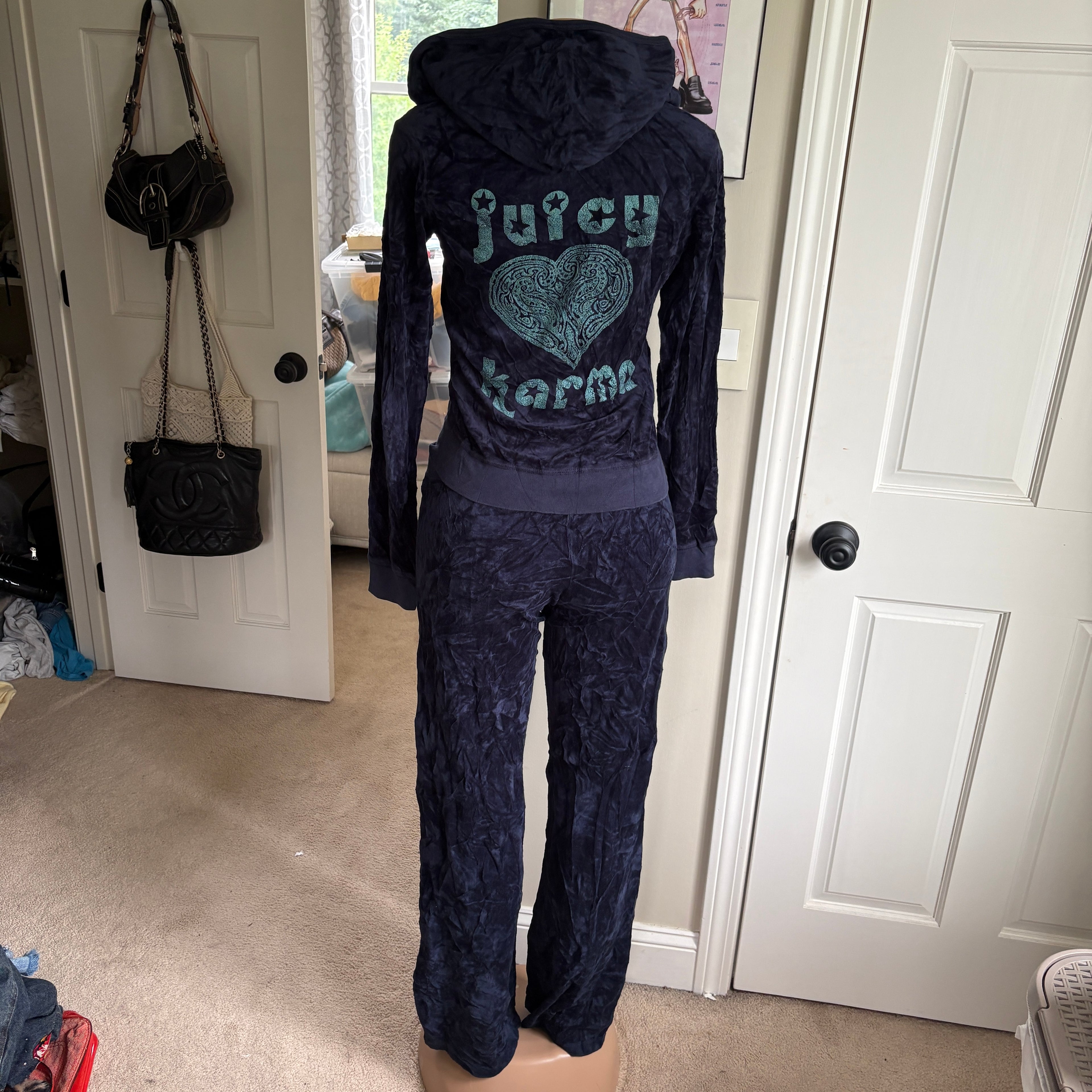 00s Juicy Couture blue velour karma tracksuit set (size M)