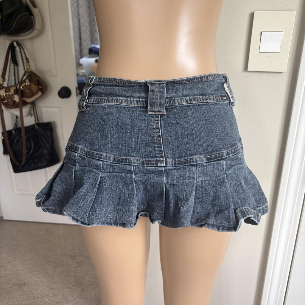 y2k 2000s low rise pleated denim micro mini skirt