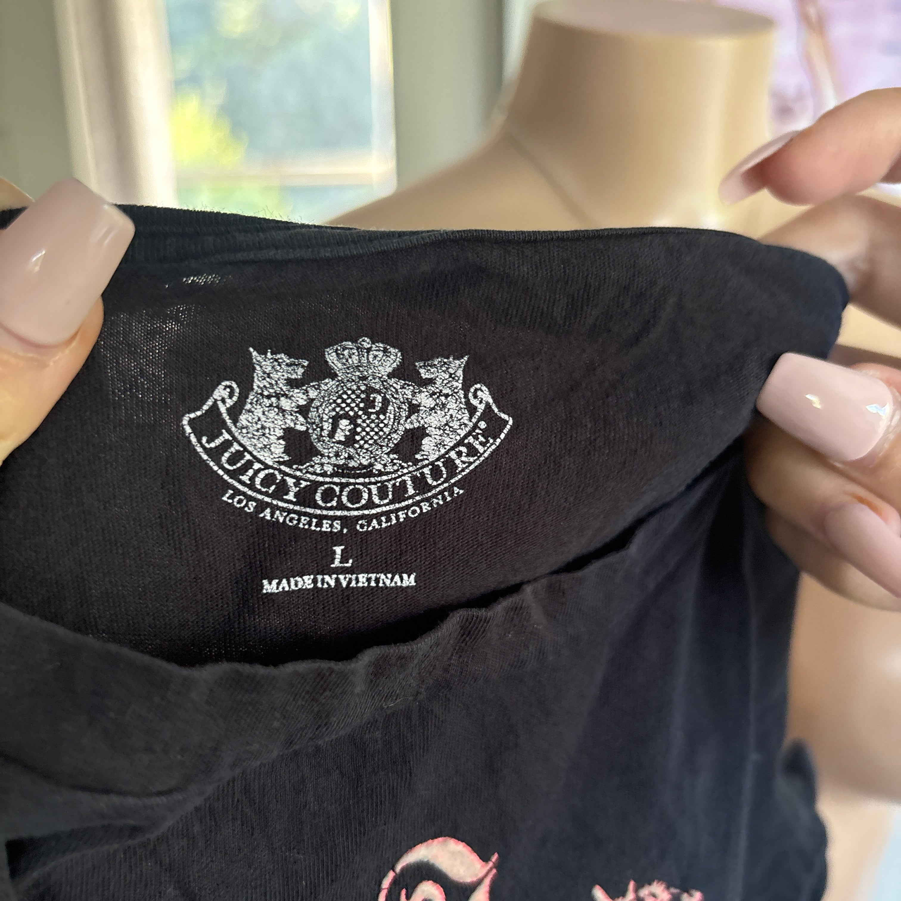 00s Juicy Couture black & pink scottie dog baby tee (size XS)