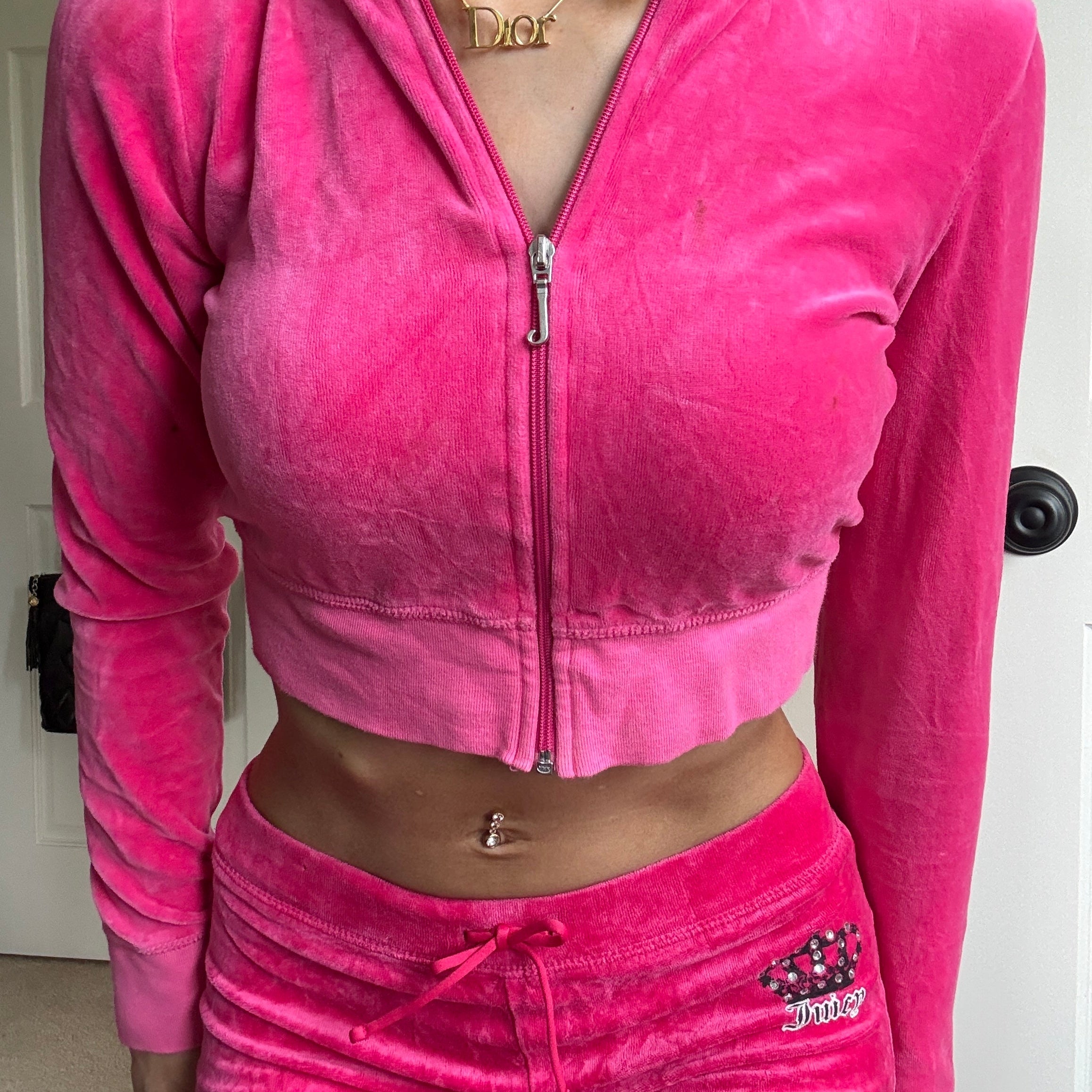 00s Juicy Couture hot pink velour tracksuit set (size XS)