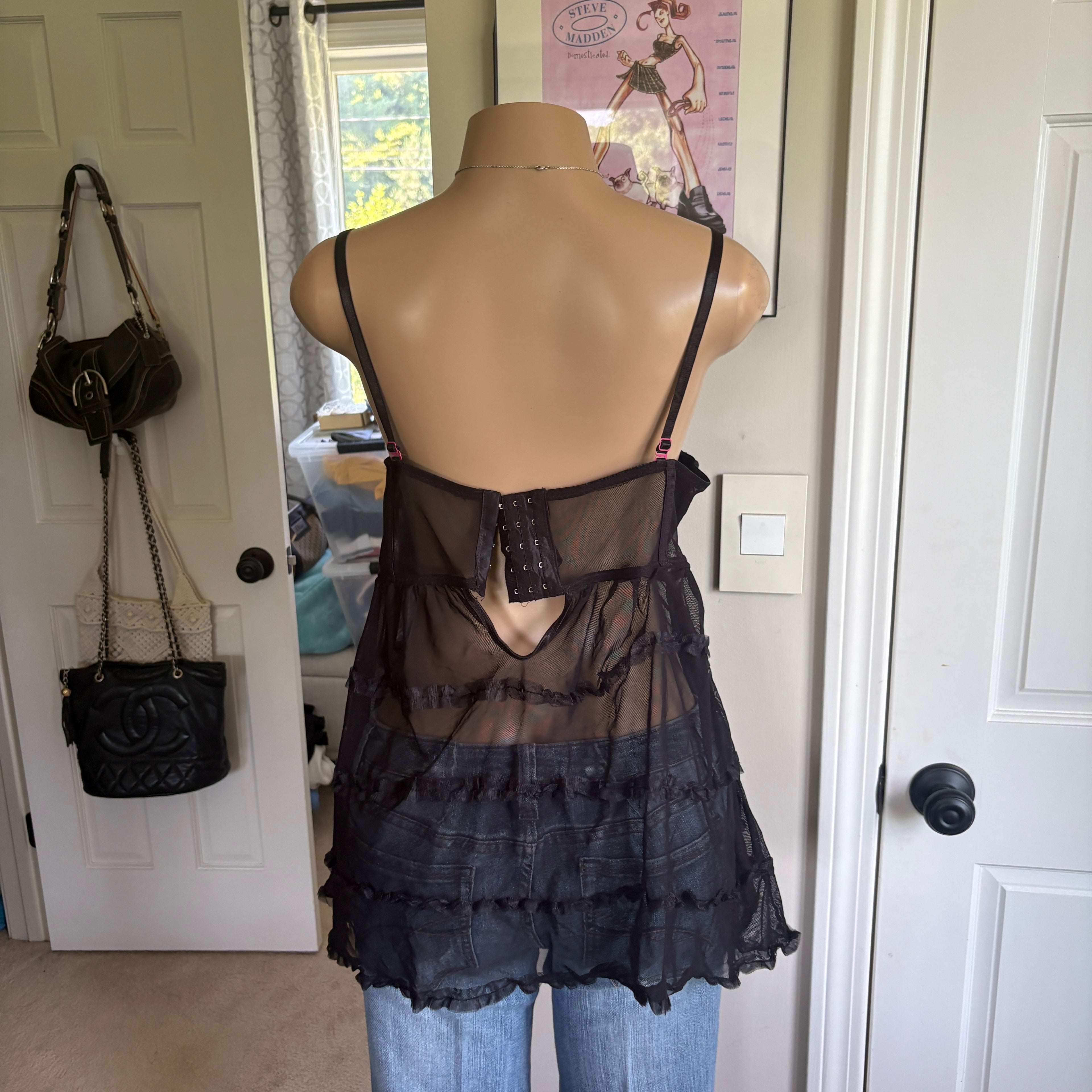 00s black & pink push up bustier lingerie top (size XL)