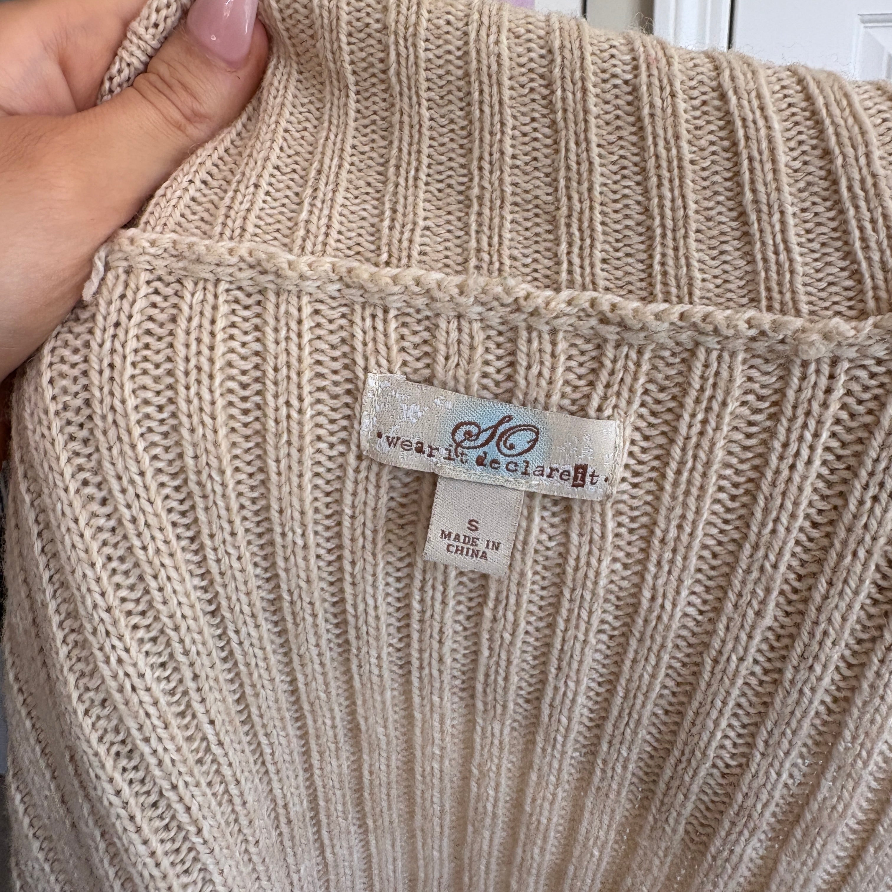 00s So cream cable knit button tie back babydoll sweater (size S)