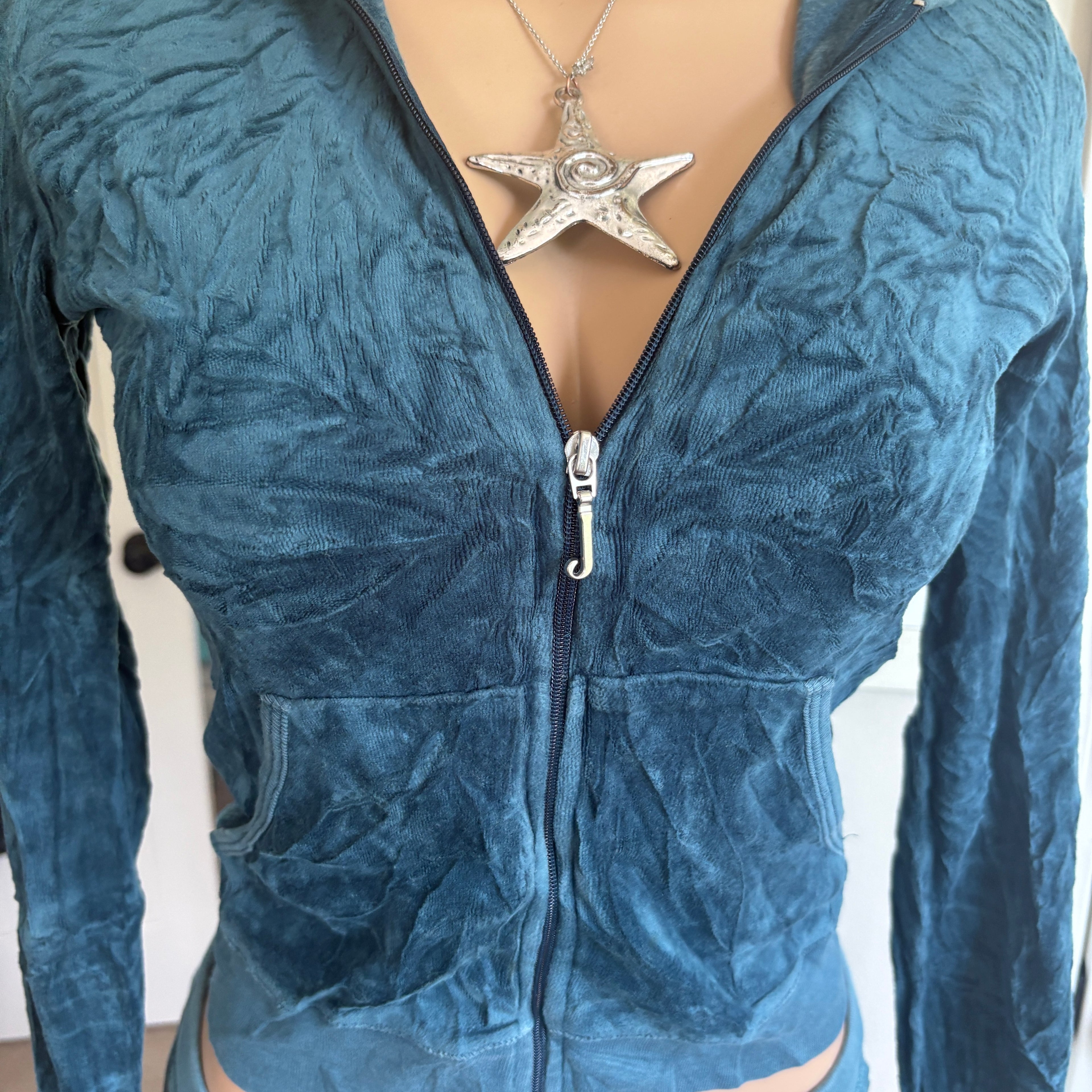 00s vintage Juicy Couture blue velour tracksuit set (size S)