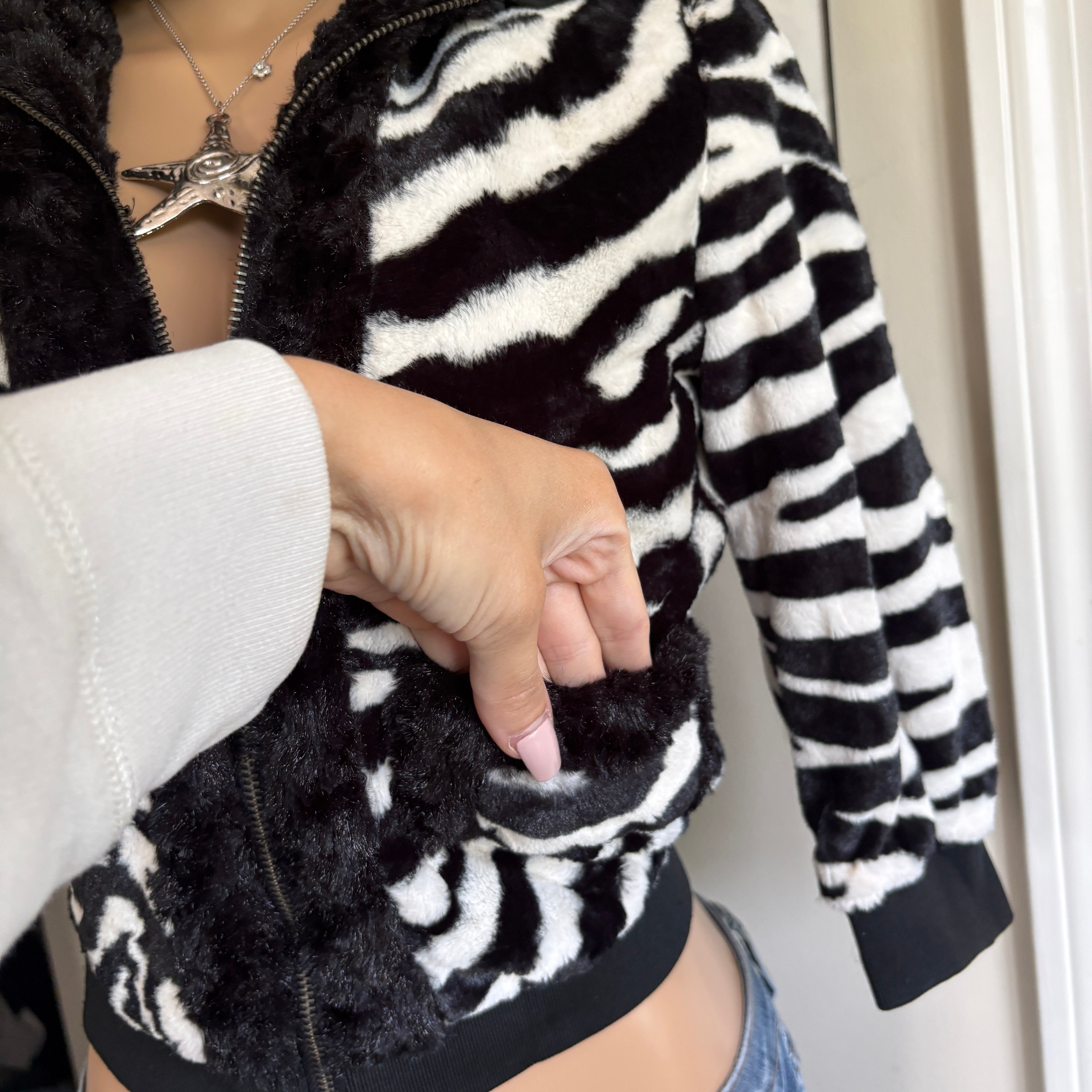 00s Dolce & Gabbana zebra faux fur hooded jacket (size S)