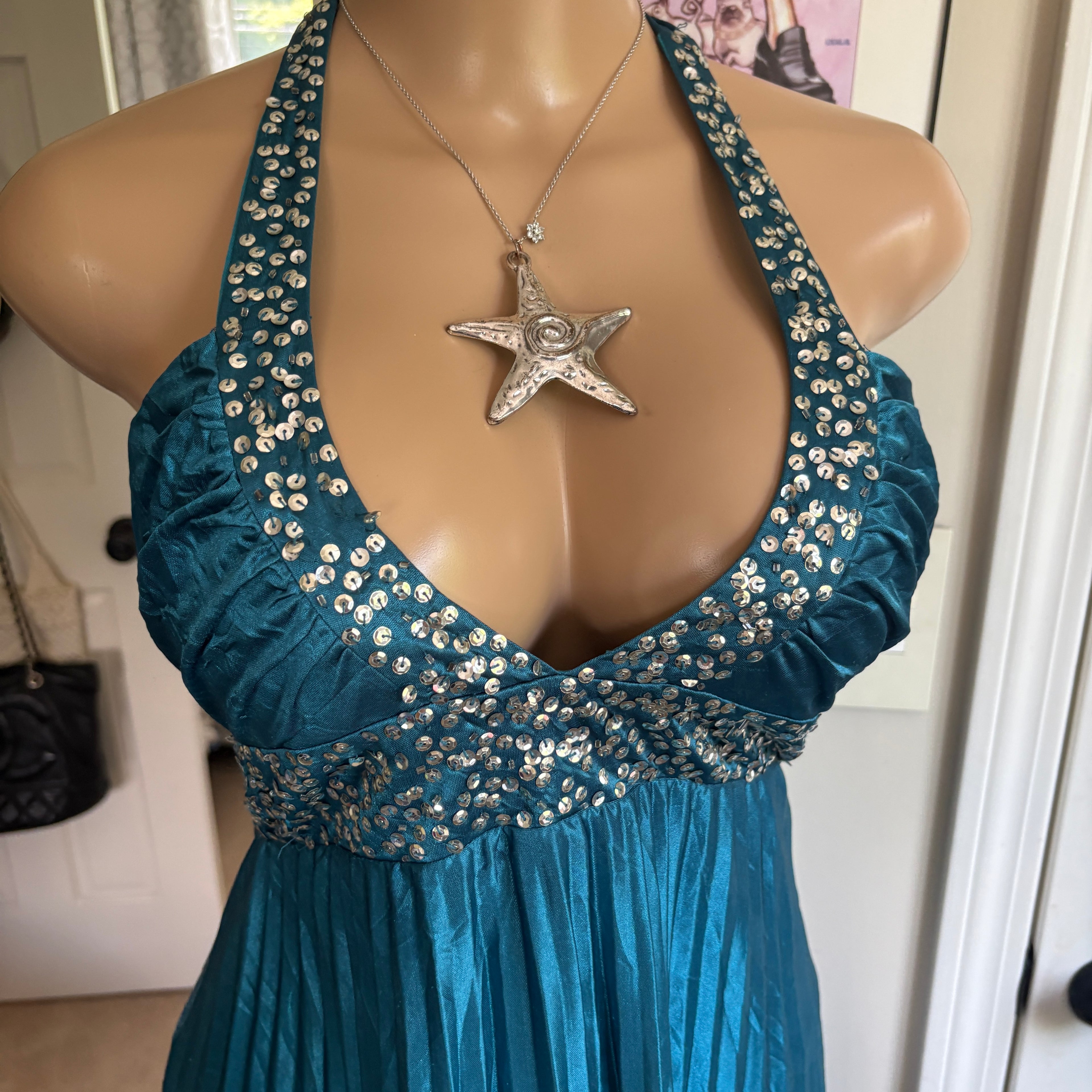 00s blue sequin v neck halter dress (size L)
