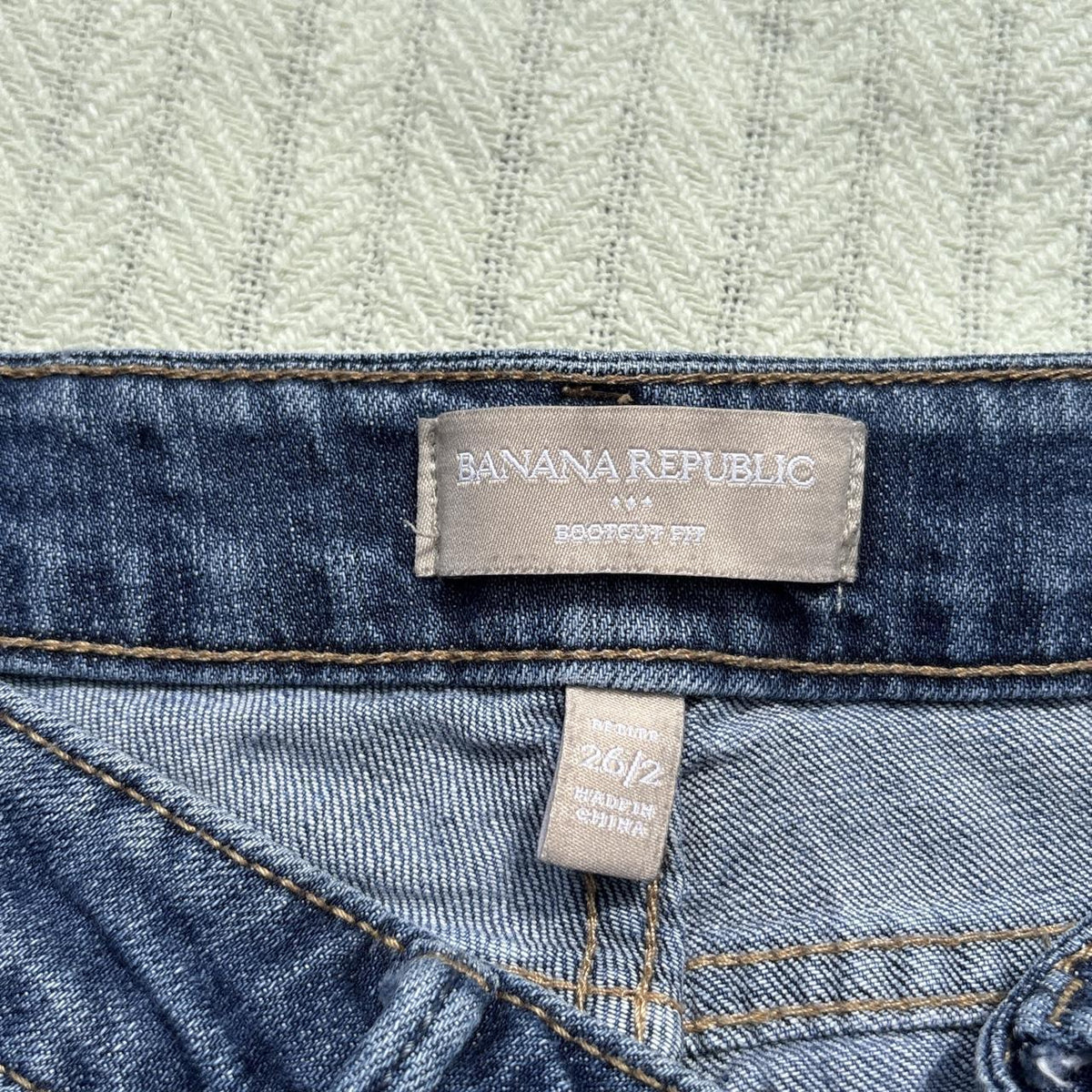 y2k 2000s Banana republic low rise bootcut jeans