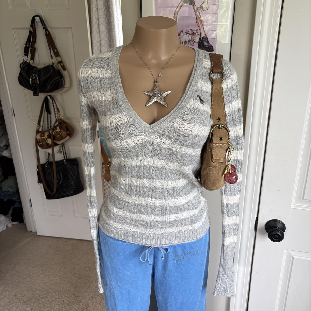 y2k vintage Abercrombie & Fitch grey striped cable knit v neck sweater