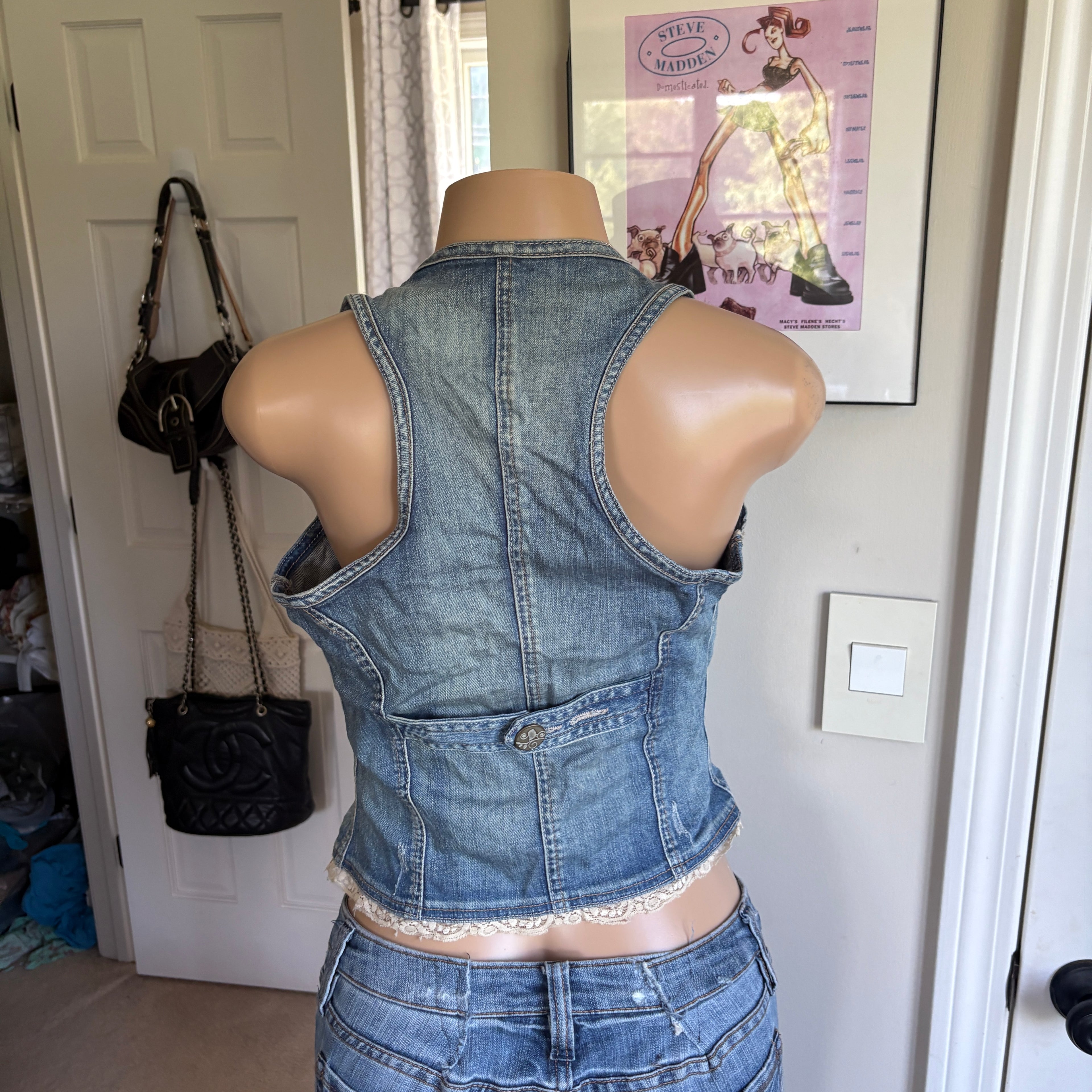 00s blue denim & lace vest (size M)